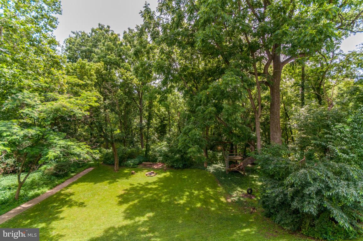 EASTWOOD MEADOWS - Residential