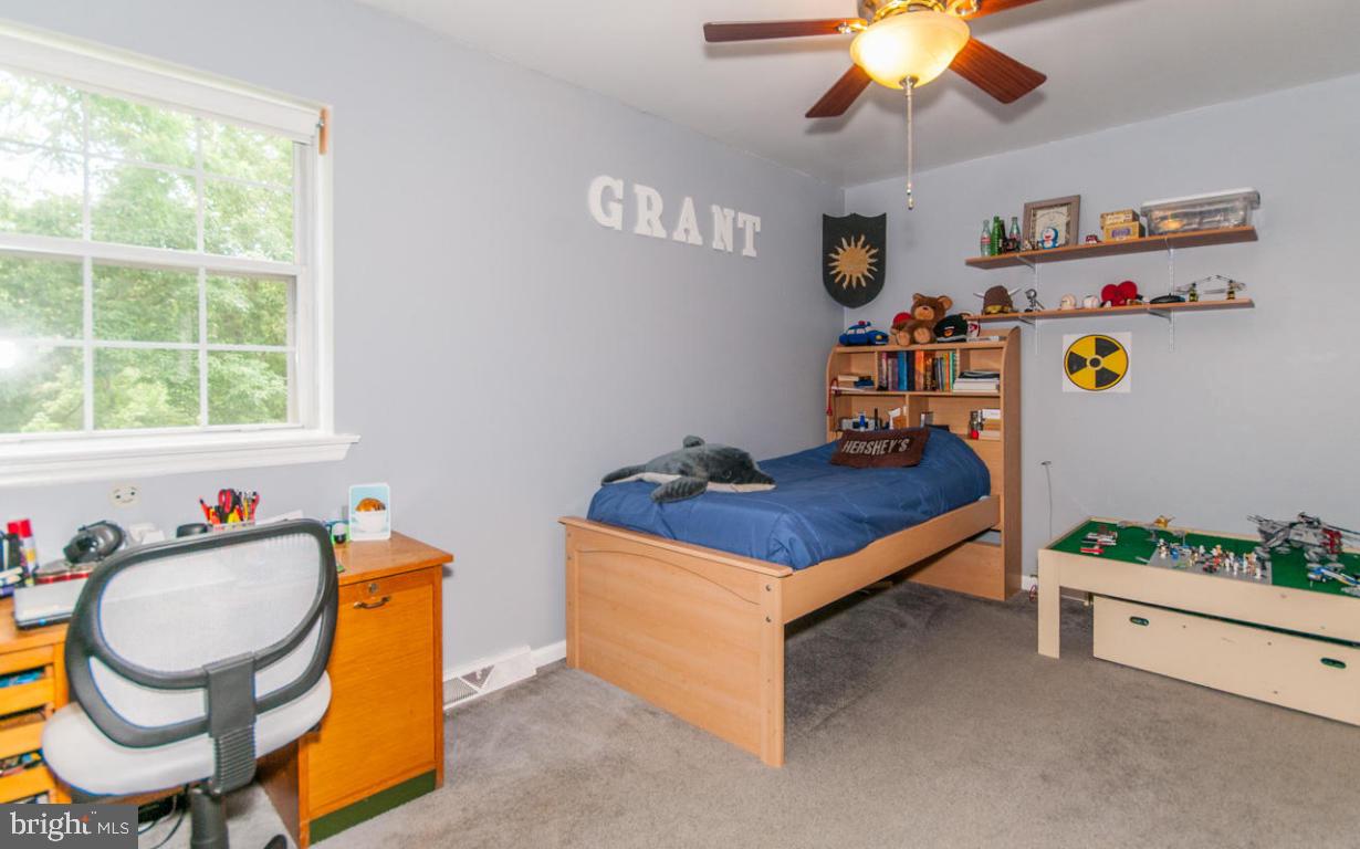 EASTWOOD MEADOWS - Residential