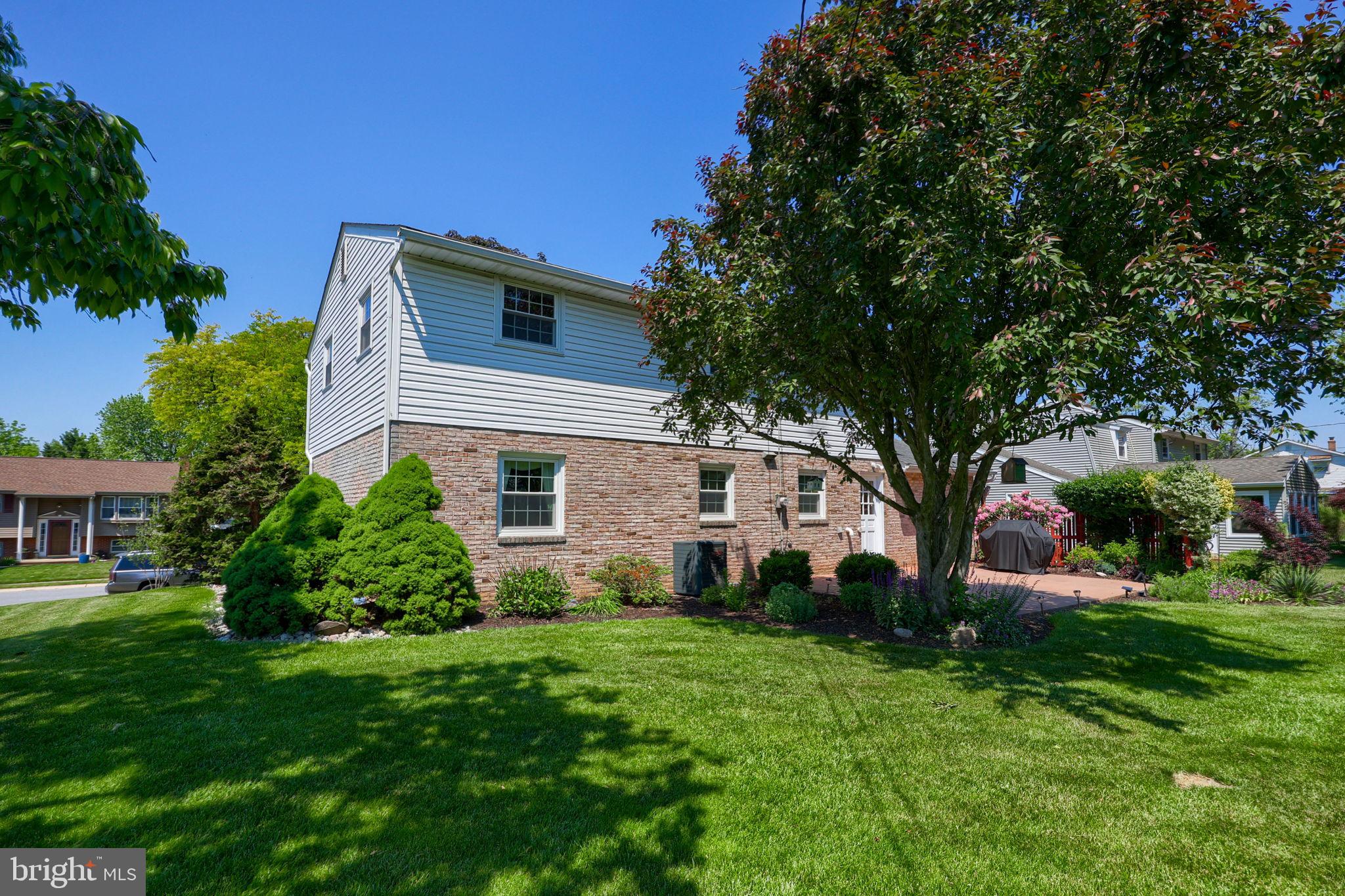 2143 BROCKTON ROAD