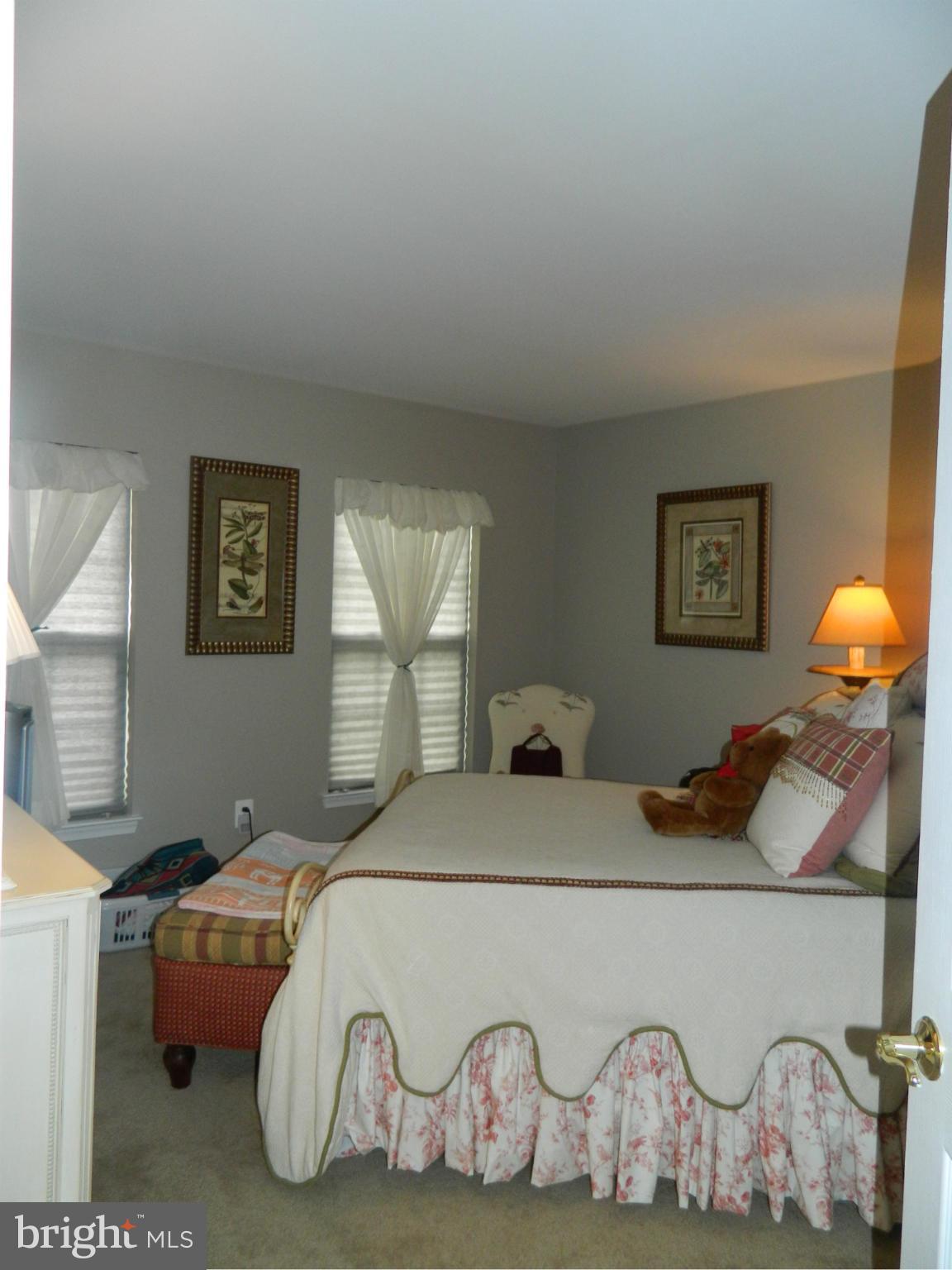 DAHLIA PARK OF WILDEWOOD - Residential Lease