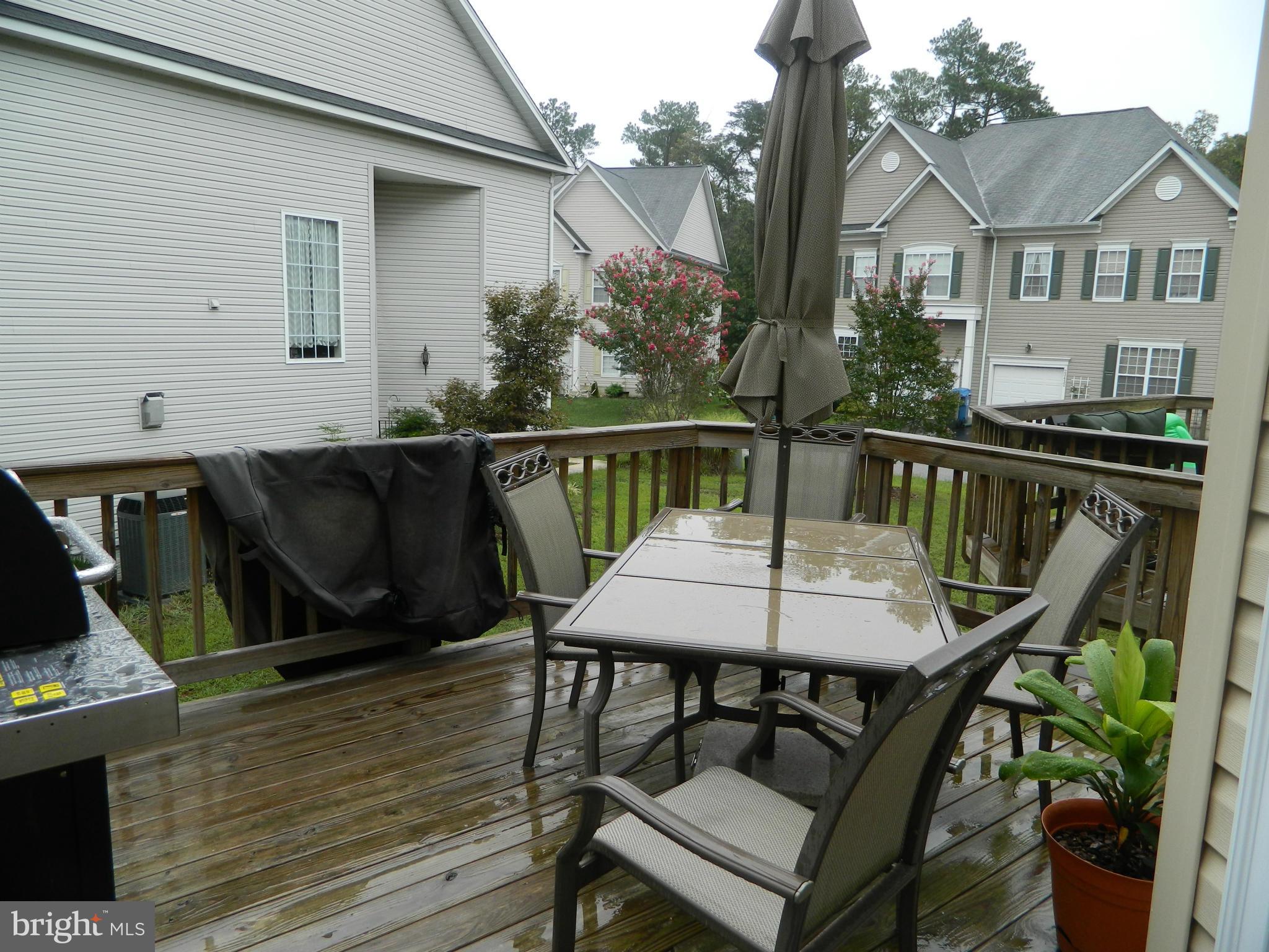 DAHLIA PARK OF WILDEWOOD - Residential Lease