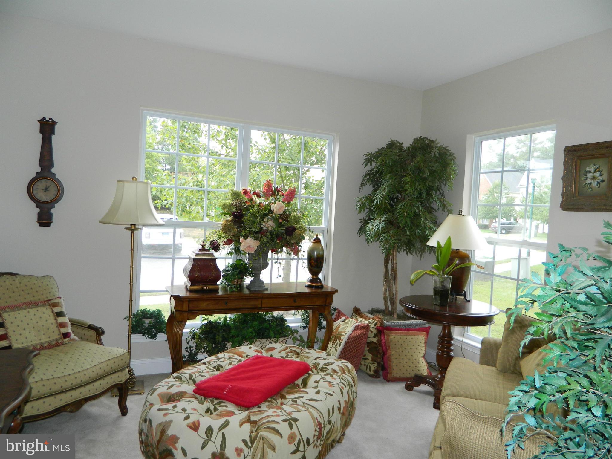 DAHLIA PARK OF WILDEWOOD - Residential Lease