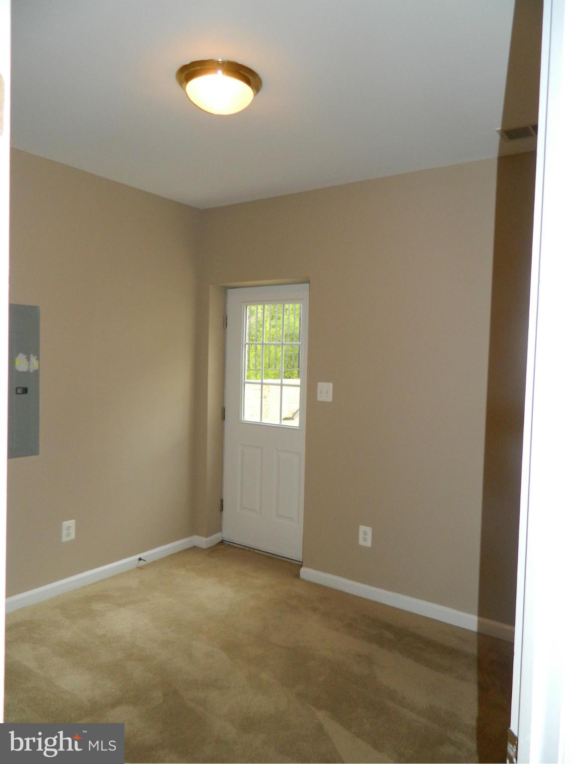 DAHLIA PARK OF WILDEWOOD - Residential Lease