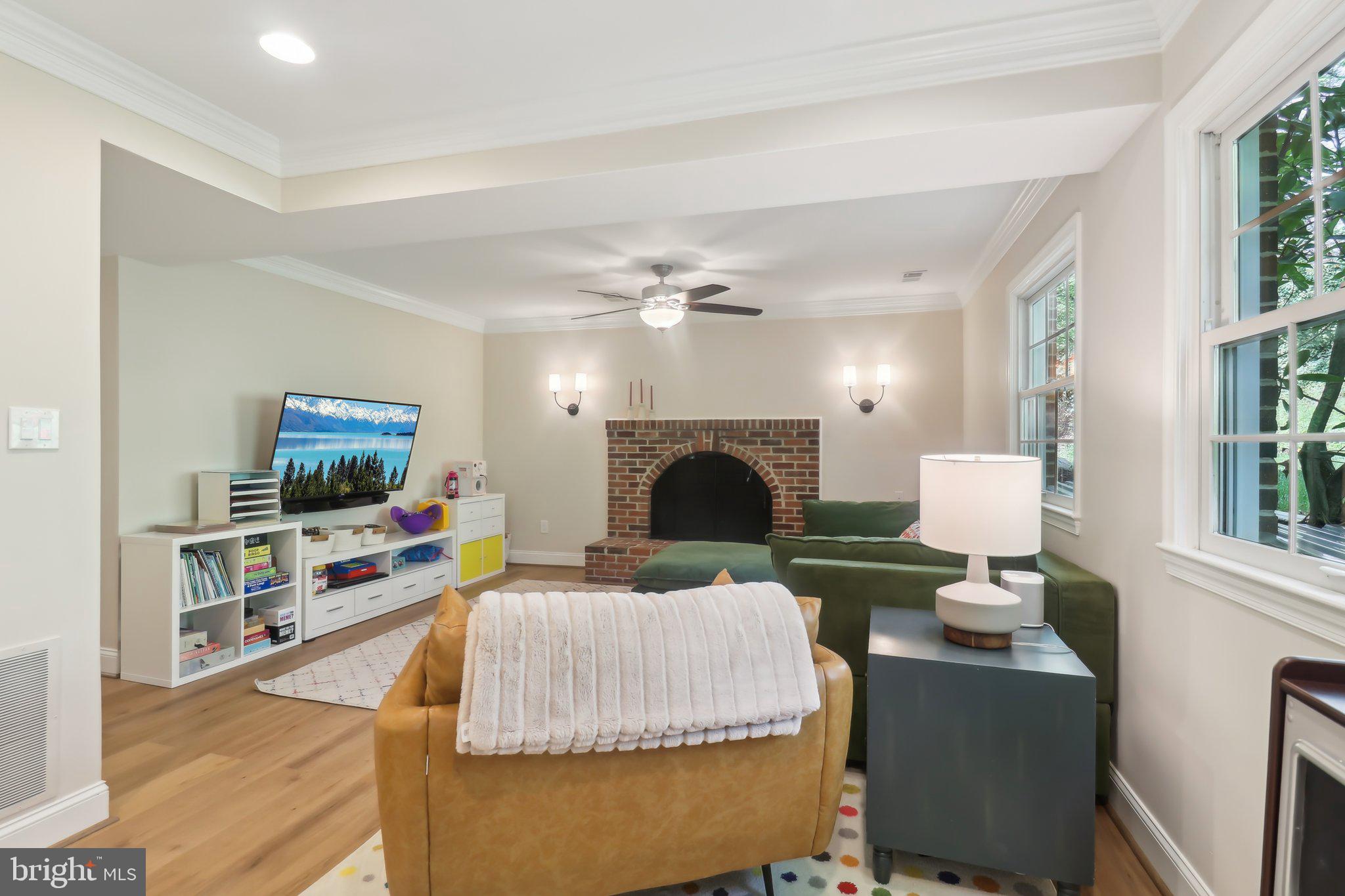 FOXSTONE - Residential