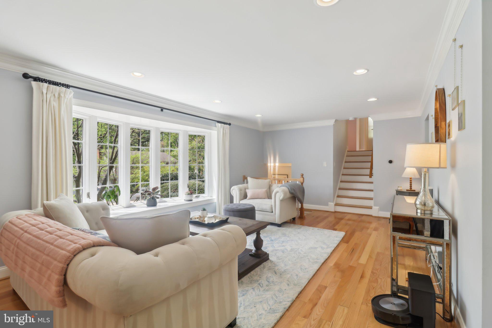 FOXSTONE - Residential