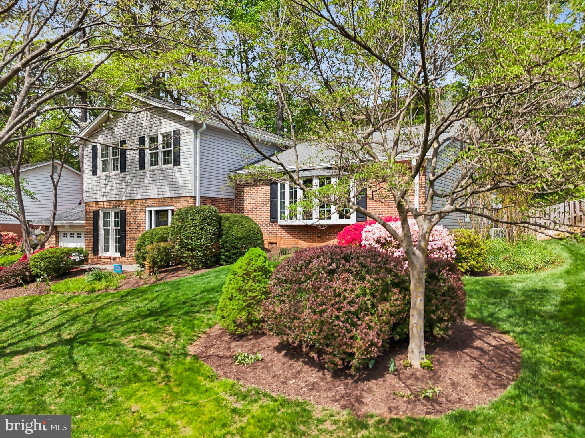 FOXSTONE - Residential