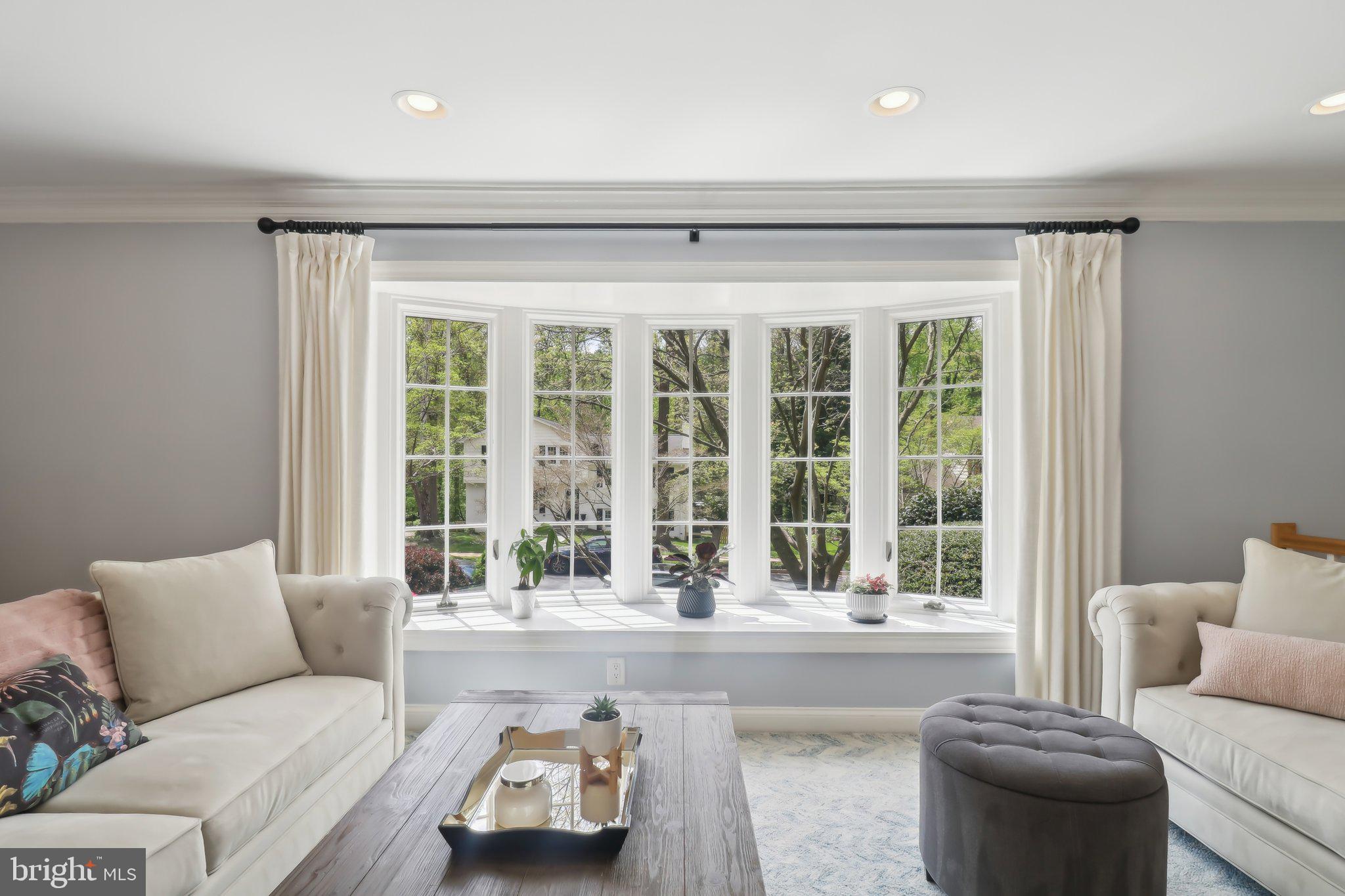 FOXSTONE - Residential