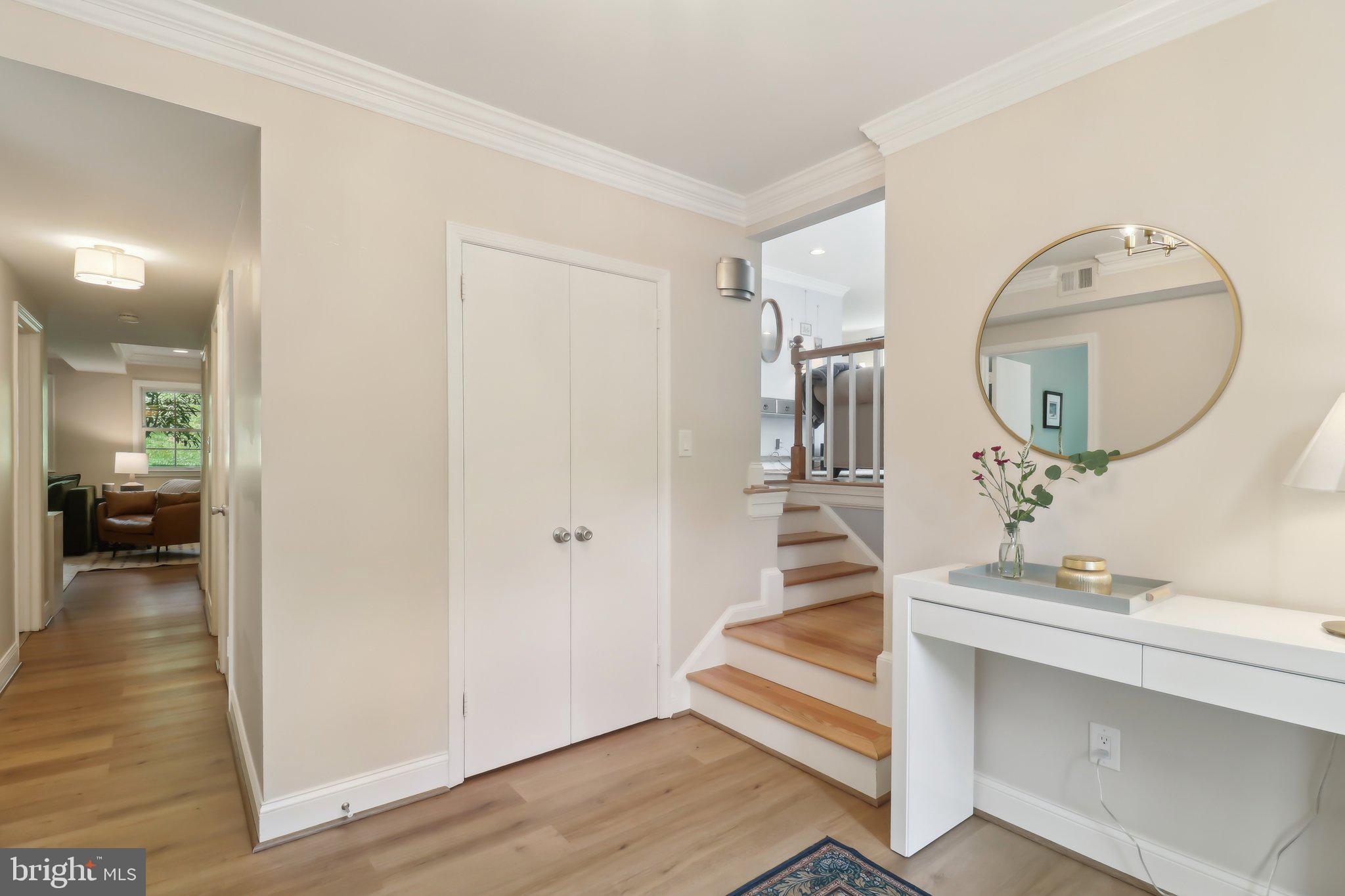 FOXSTONE - Residential