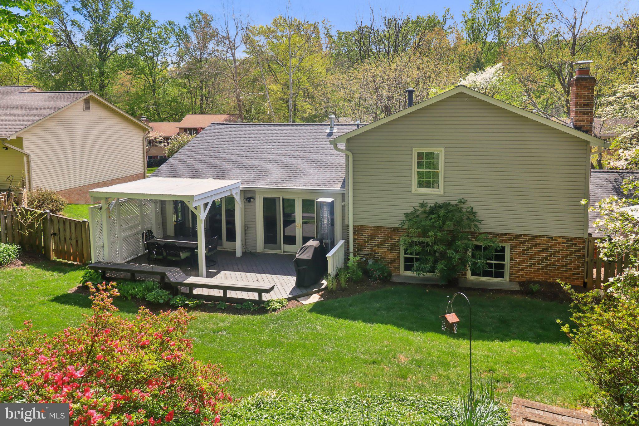 FOXSTONE - Residential