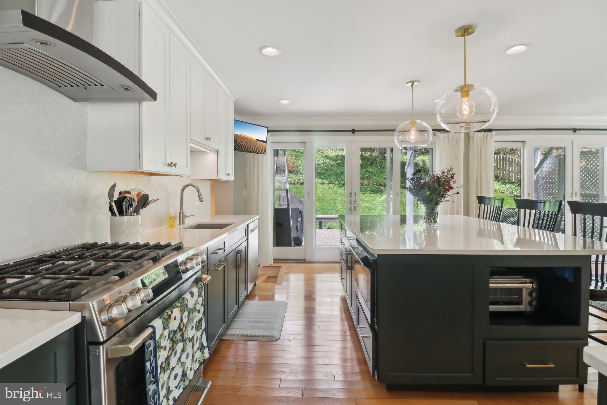 FOXSTONE - Residential