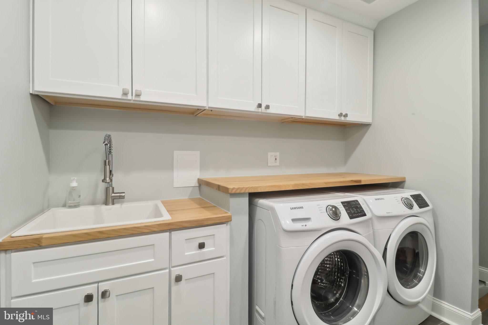 FOXSTONE - Residential