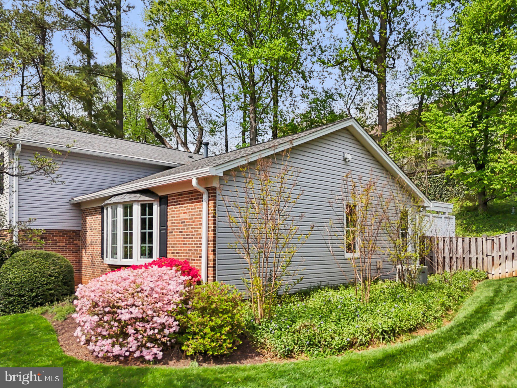 FOXSTONE - Residential