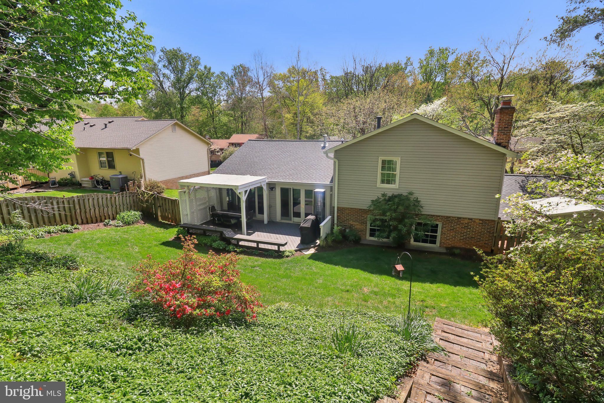 FOXSTONE - Residential