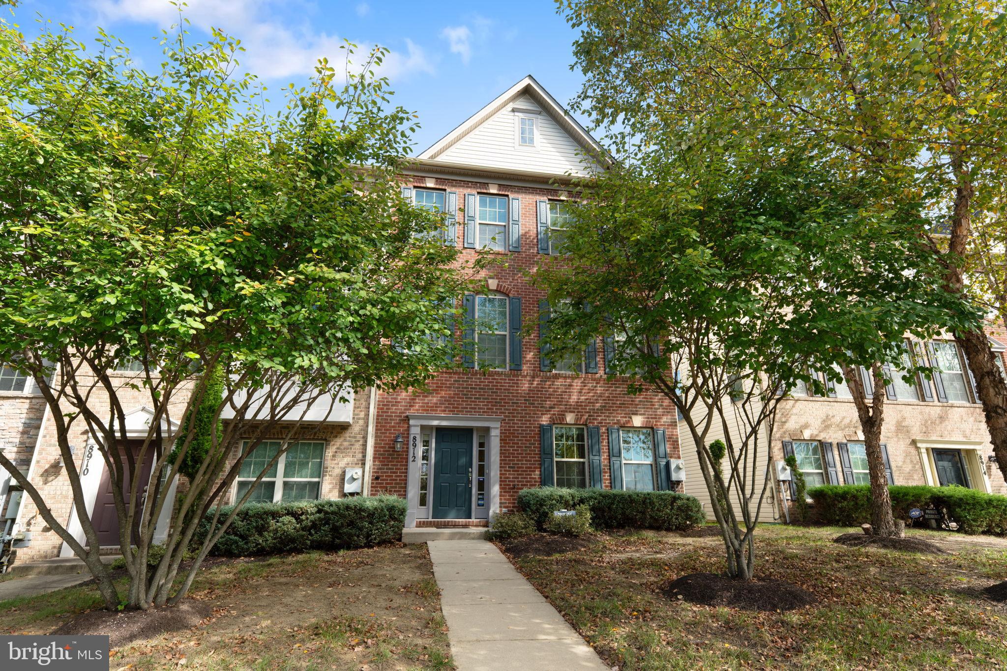 WOODMORE TOWNE CENTRE - Residential