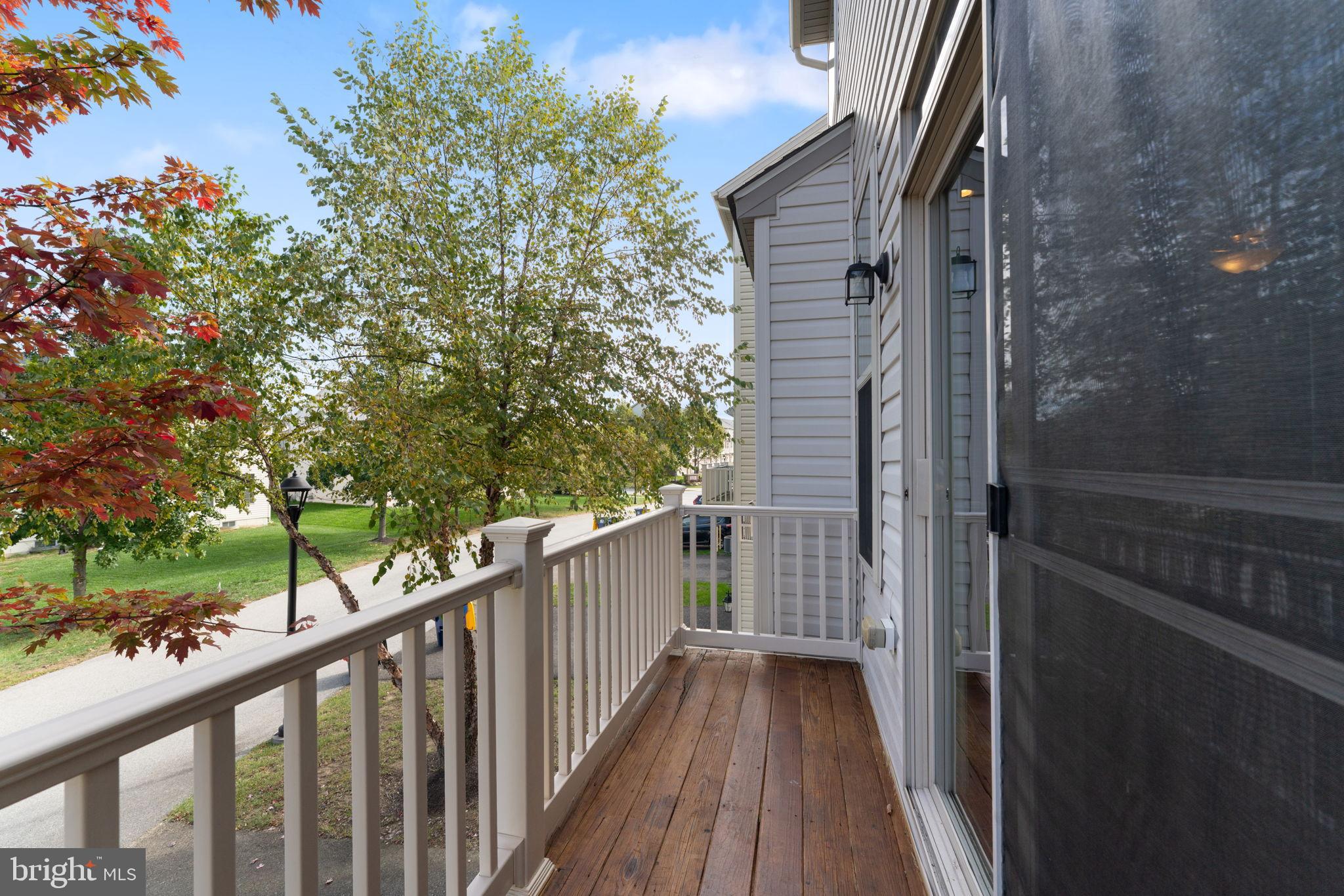 WOODMORE TOWNE CENTRE - Residential