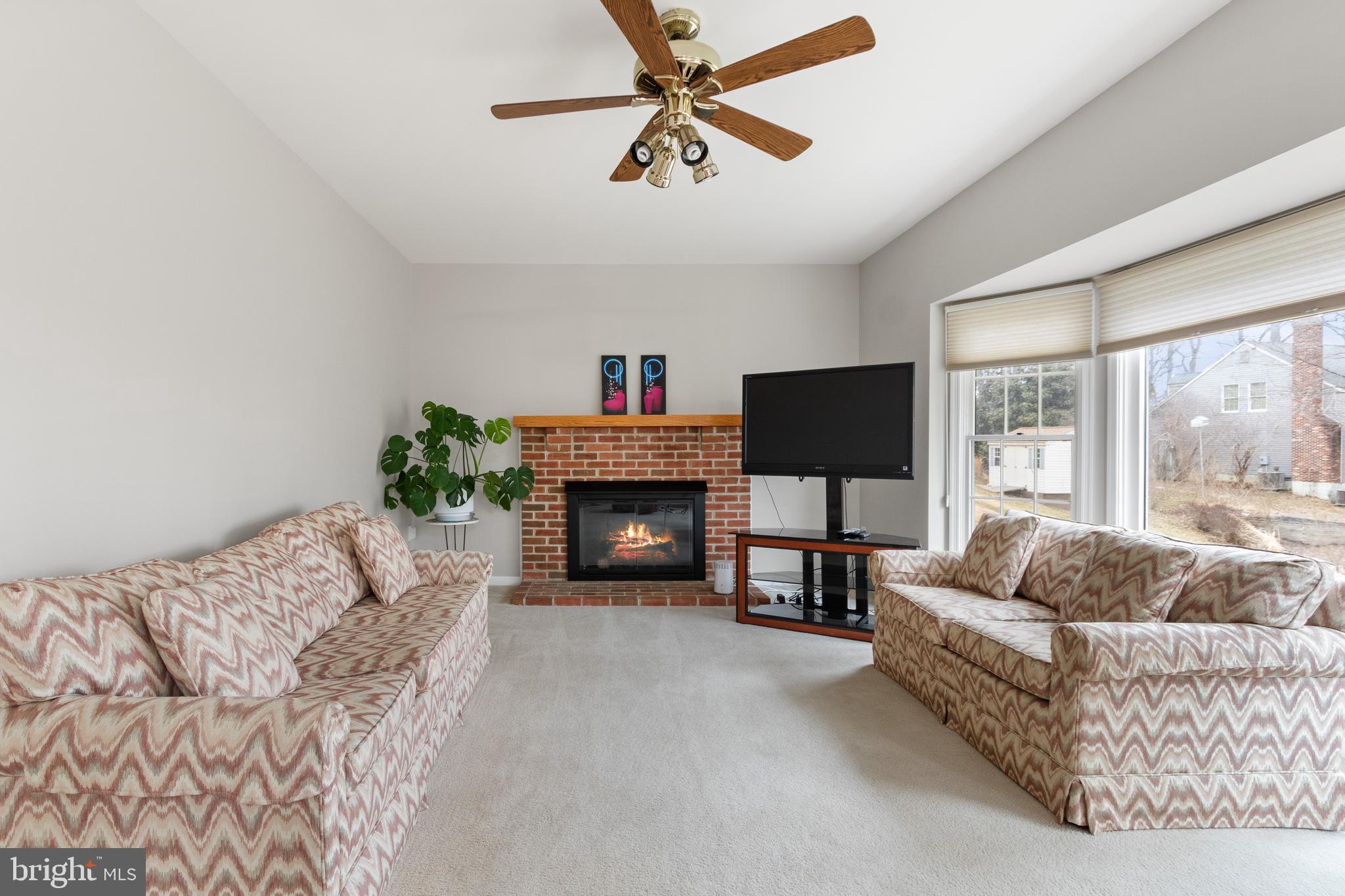 LAKE RIDGE - SPRINGWOODS - Residential