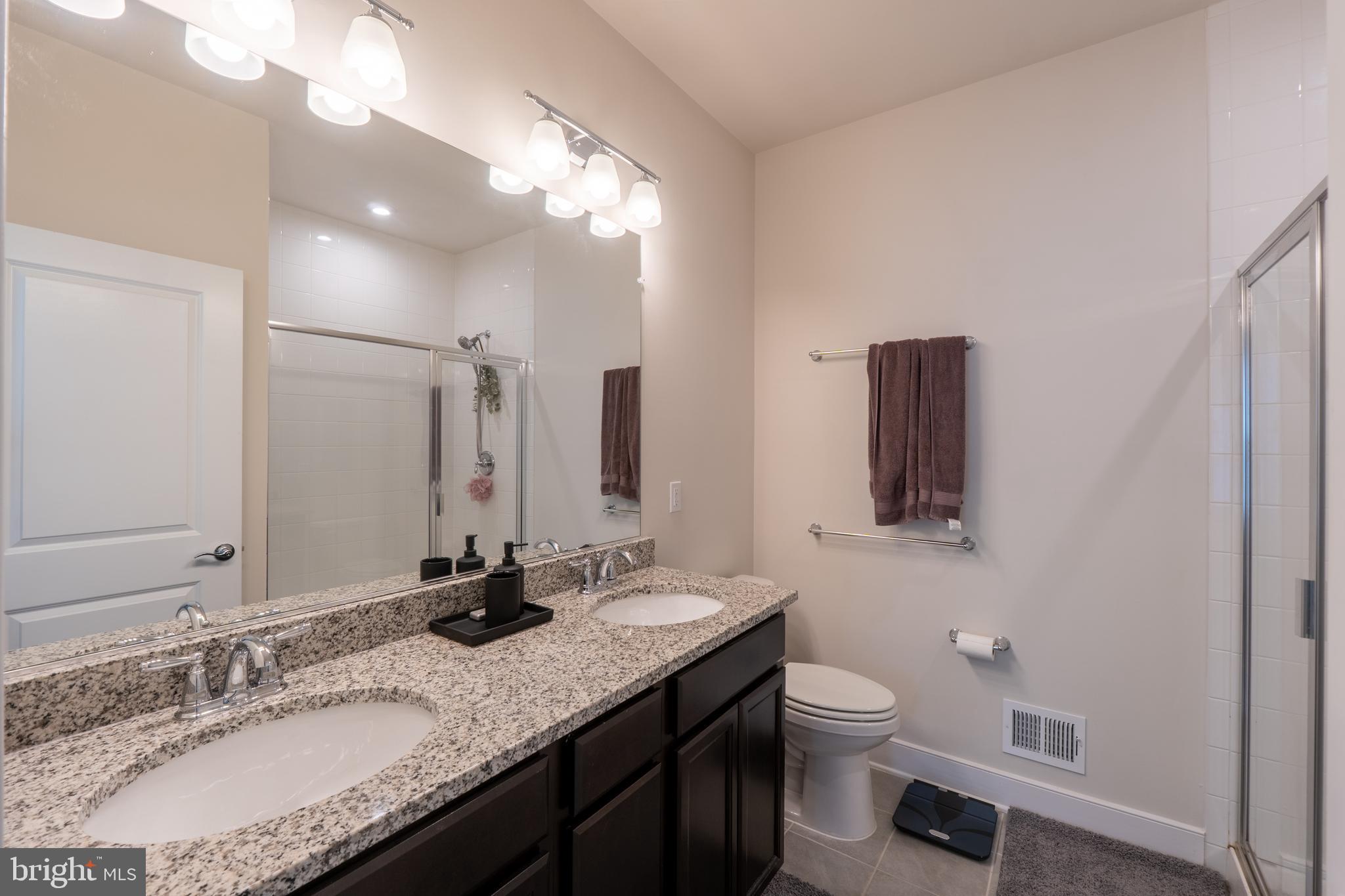 KING FARM IRVINGTON - Residential Lease