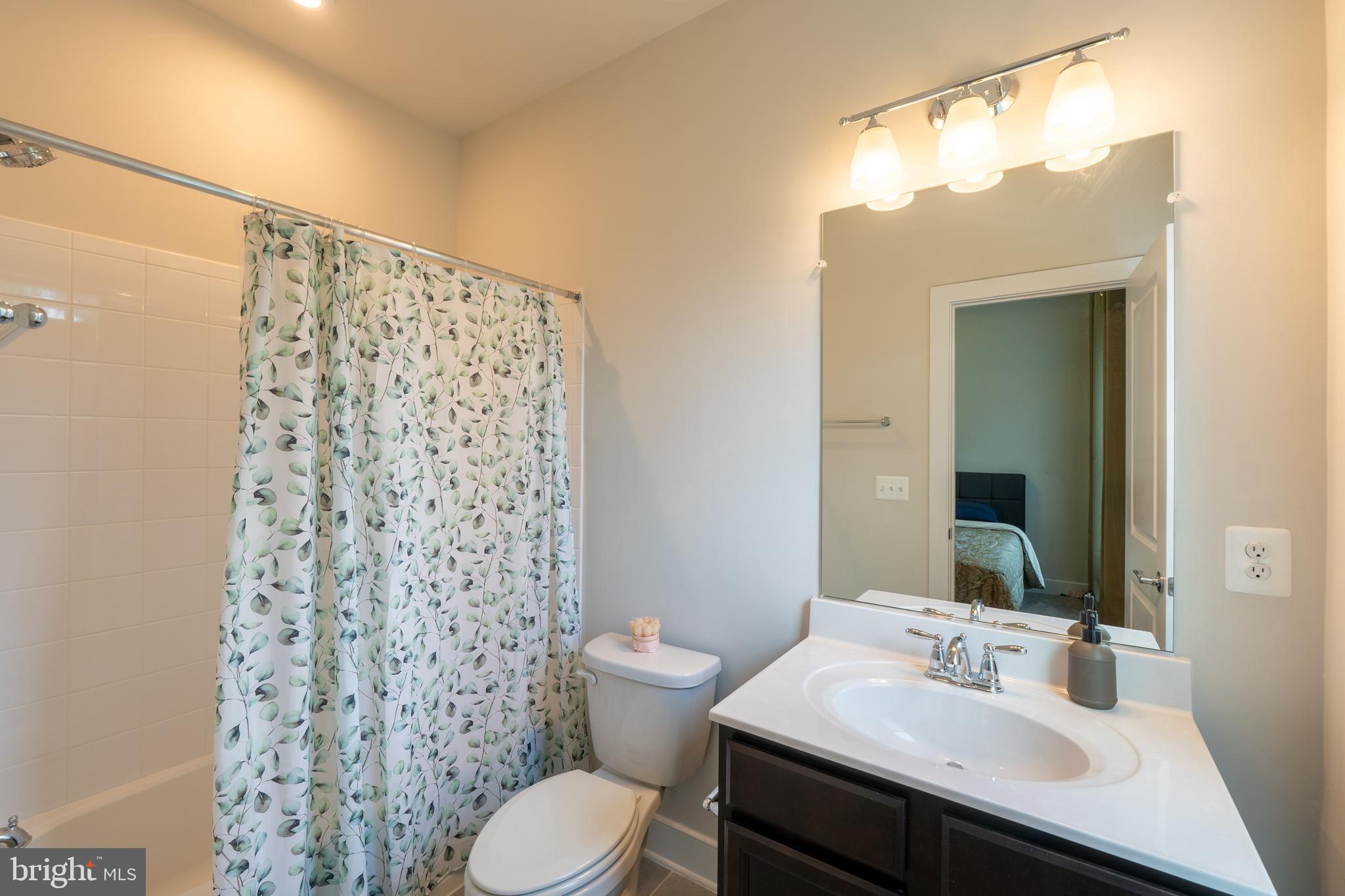 KING FARM IRVINGTON - Residential Lease