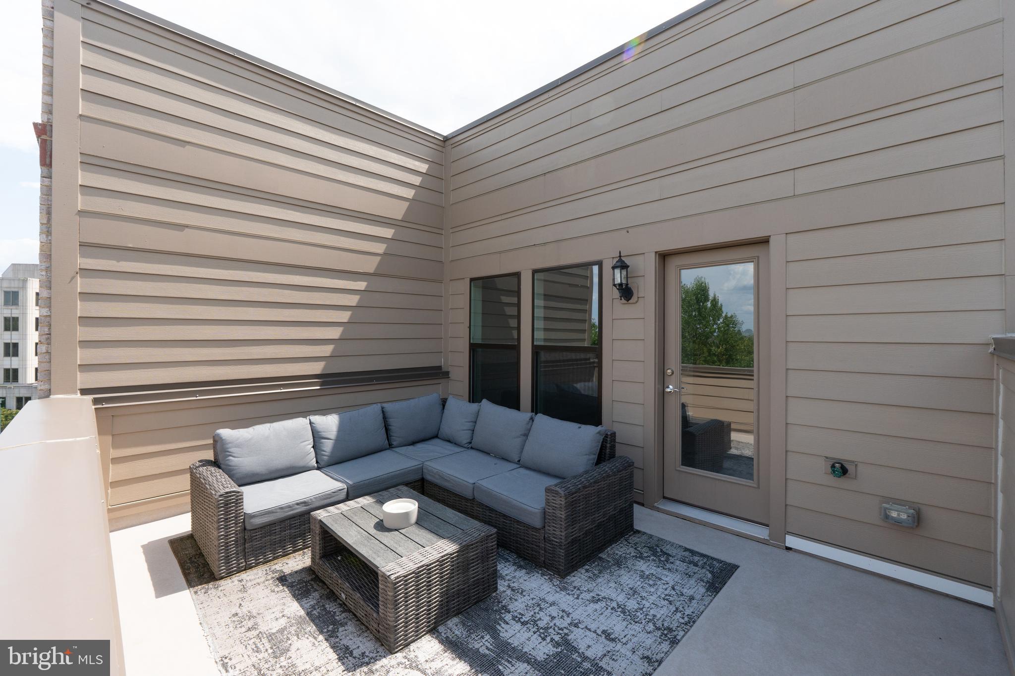 KING FARM IRVINGTON - Residential Lease