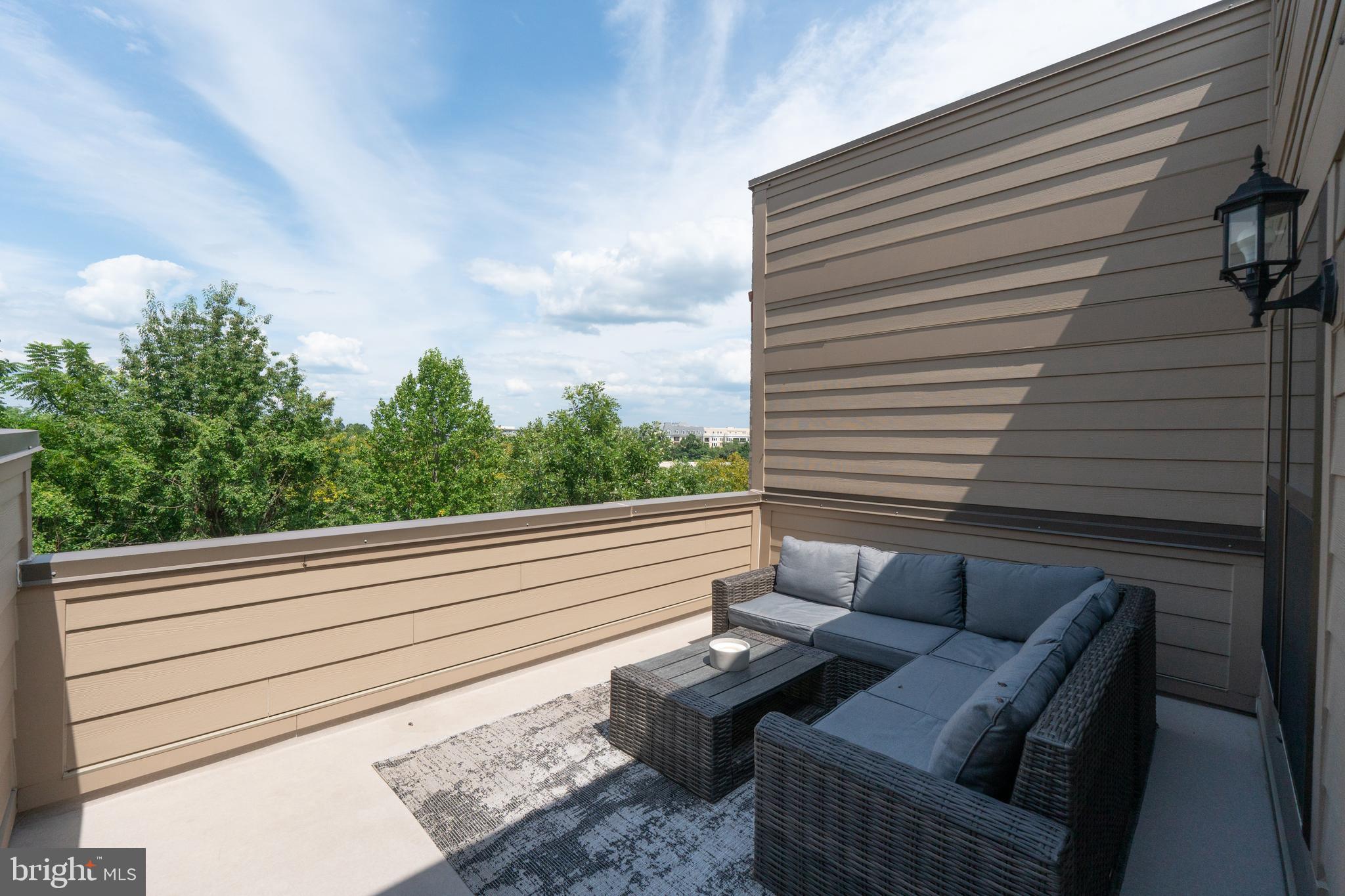 KING FARM IRVINGTON - Residential Lease