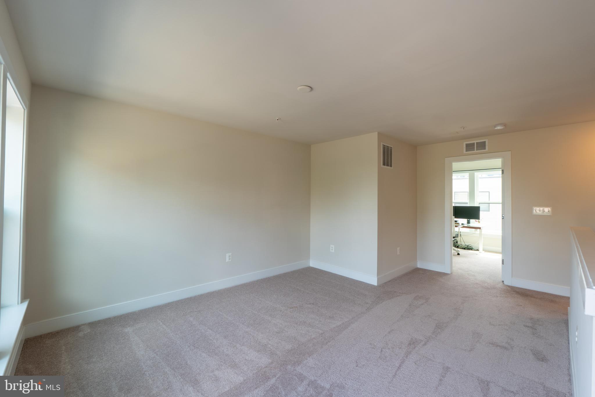 KING FARM IRVINGTON - Residential Lease