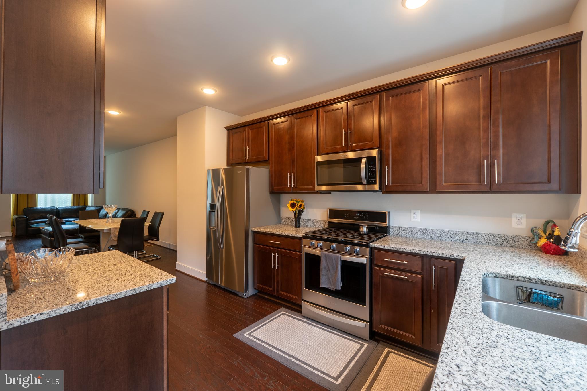 KING FARM IRVINGTON - Residential Lease