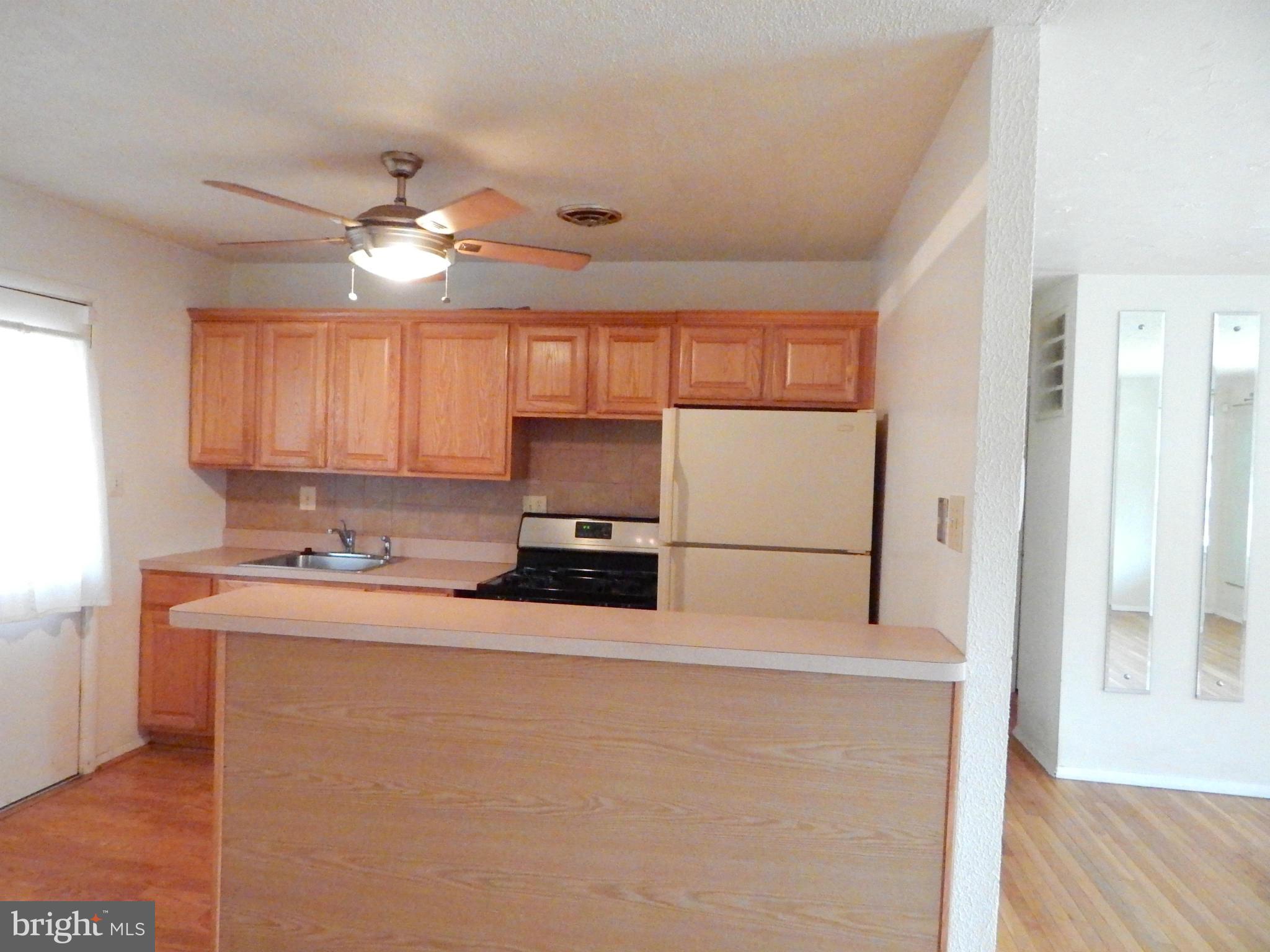 RITCHIE MANOR - Residential