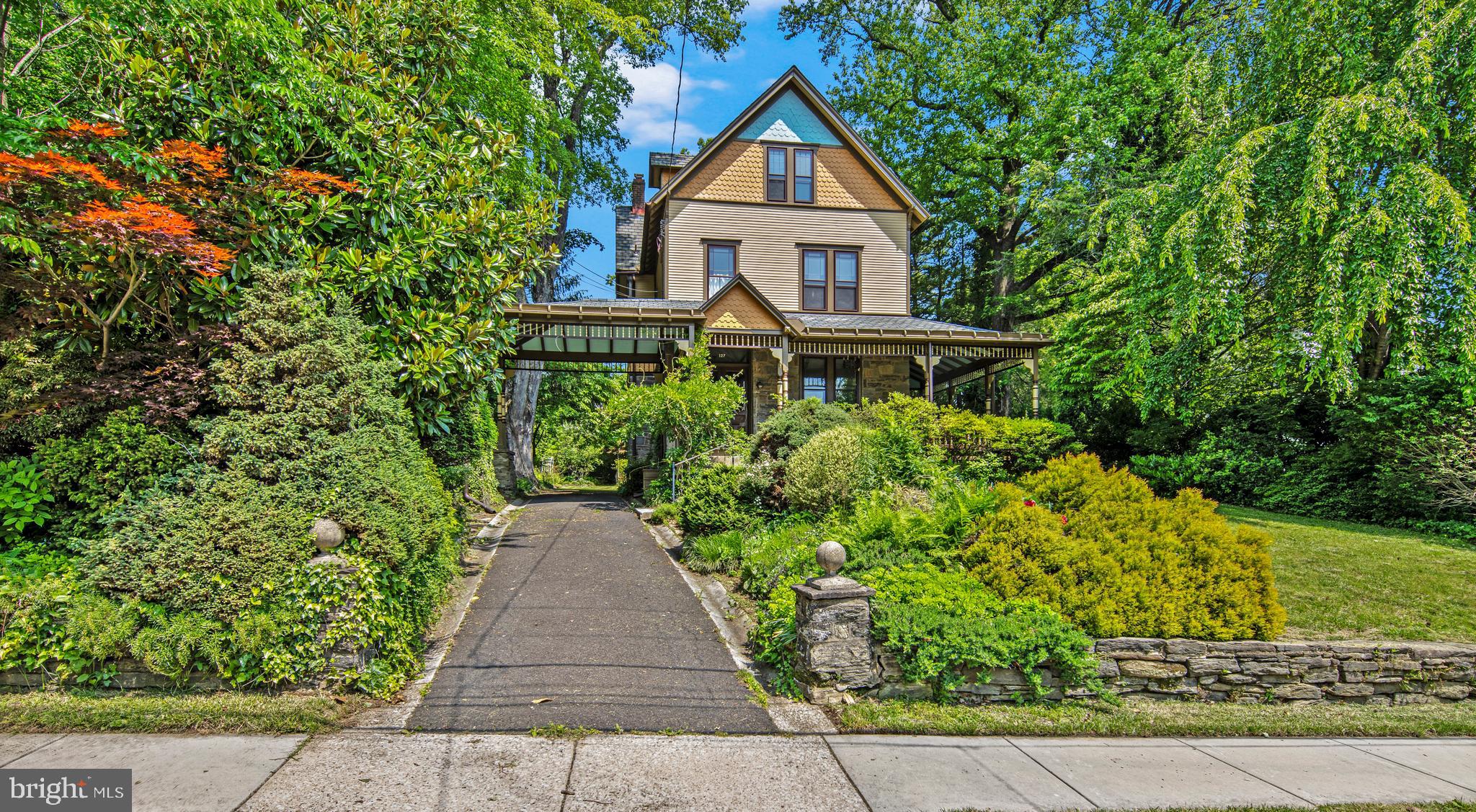 127 WEBSTER AVENUE