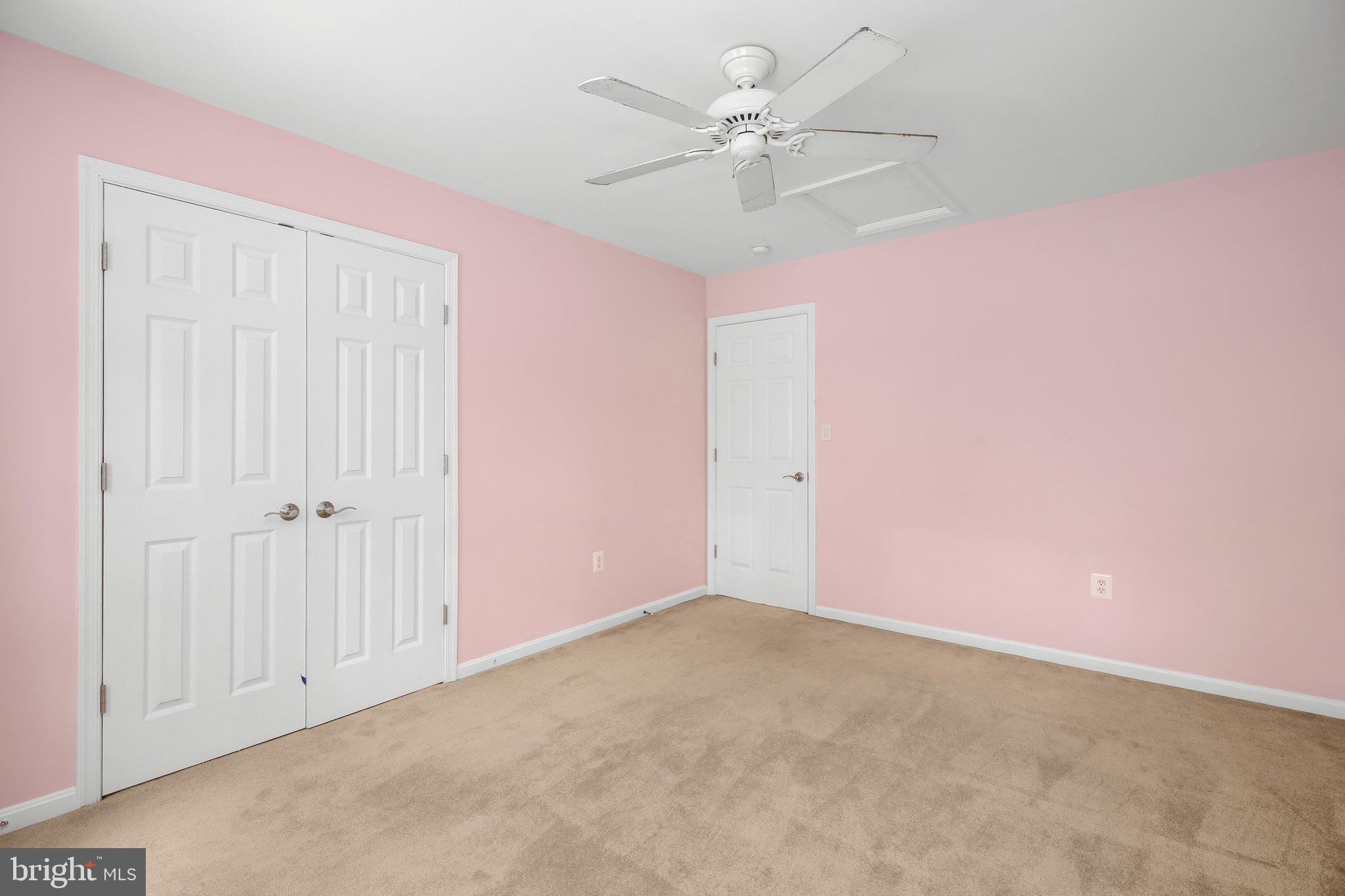 SOUTH WALES - Residential