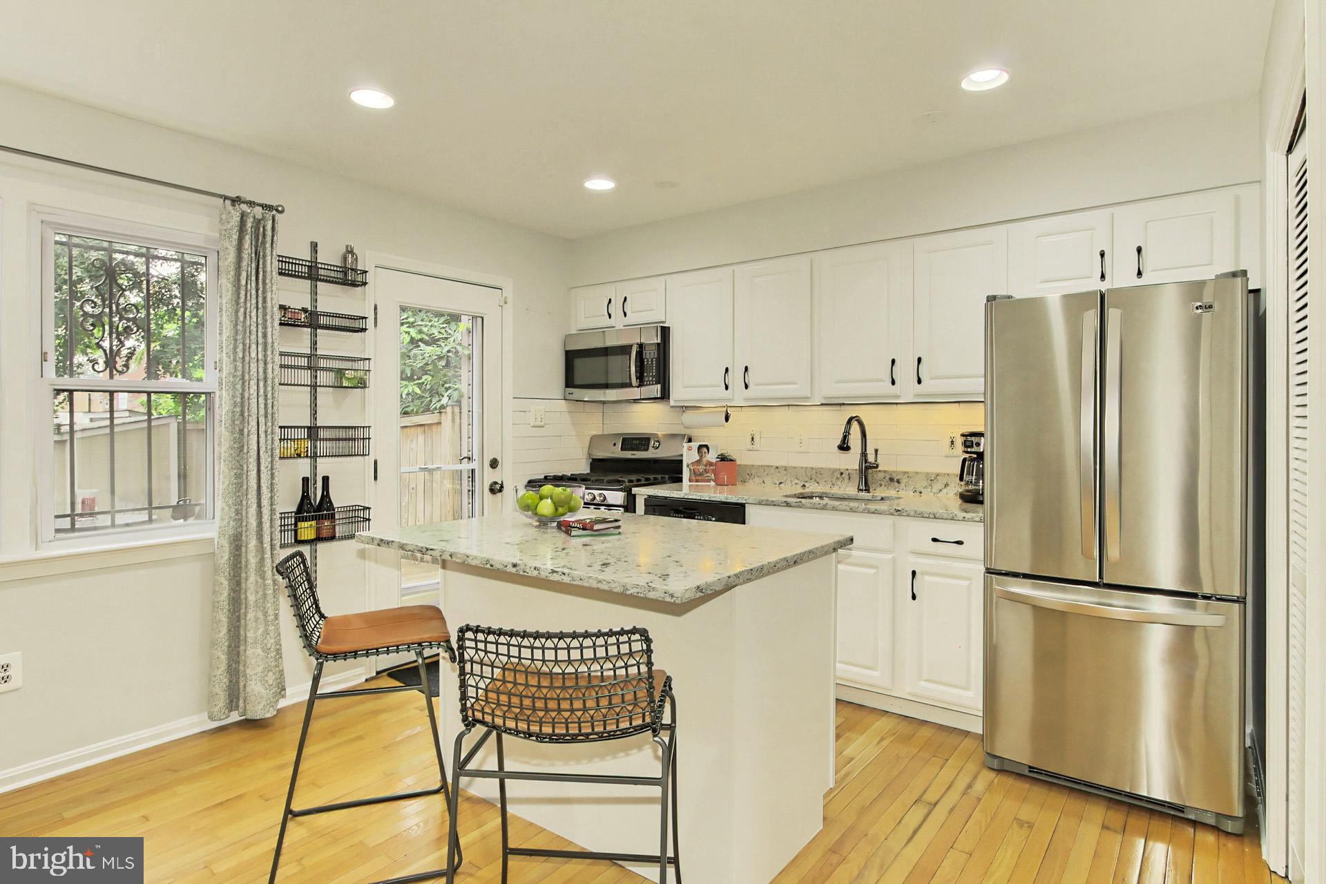 PARKER GRAY - Residential