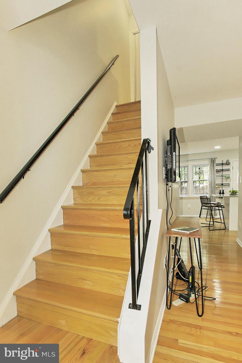 PARKER GRAY - Residential