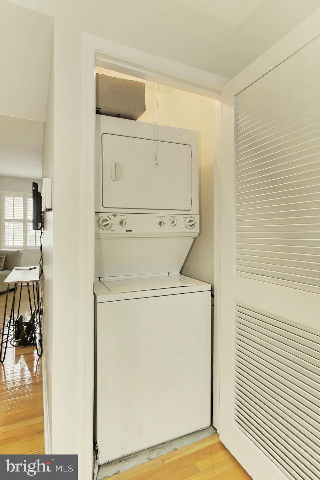 PARKER GRAY - Residential