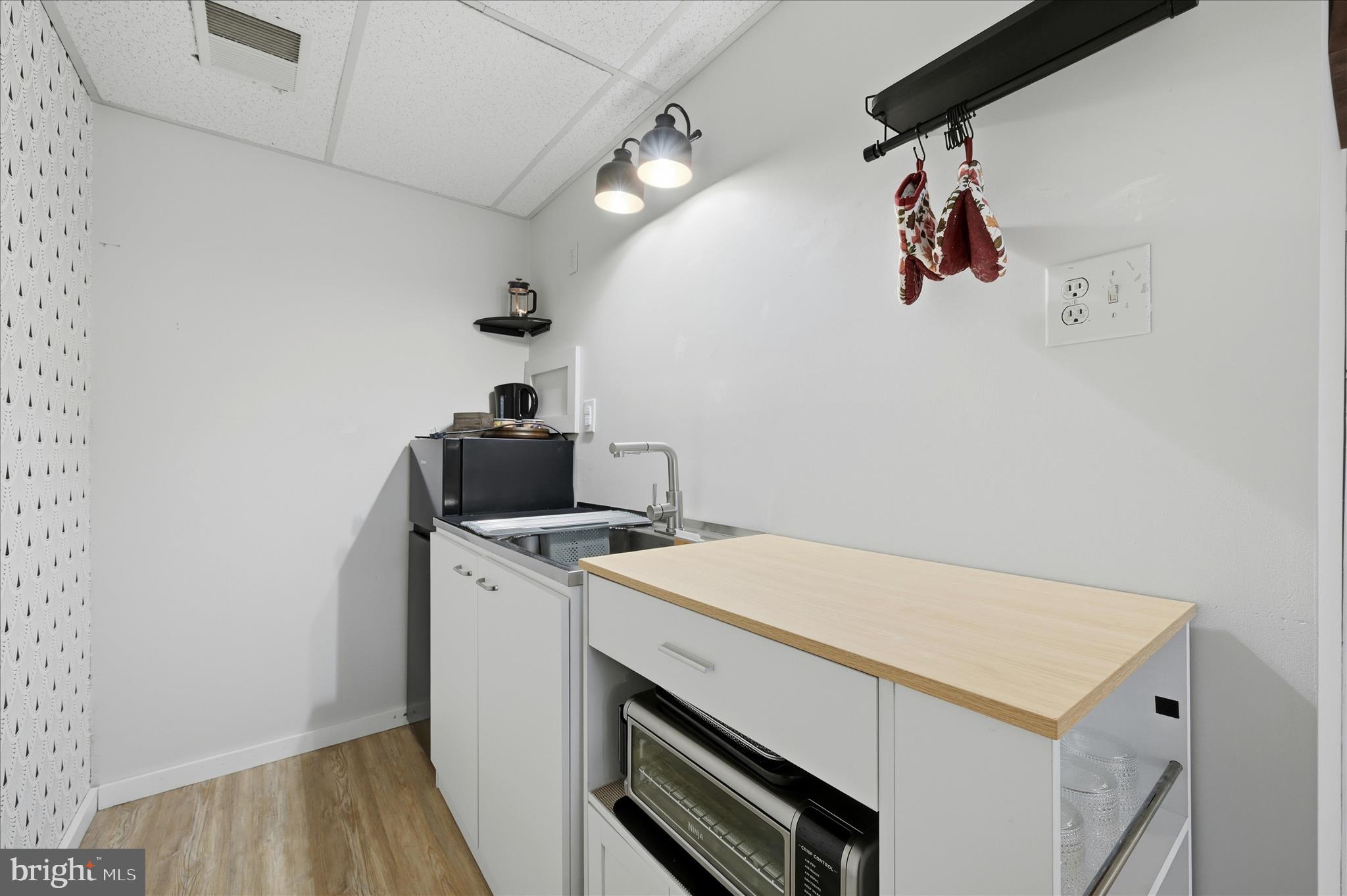 LAKEVIEW - Residential