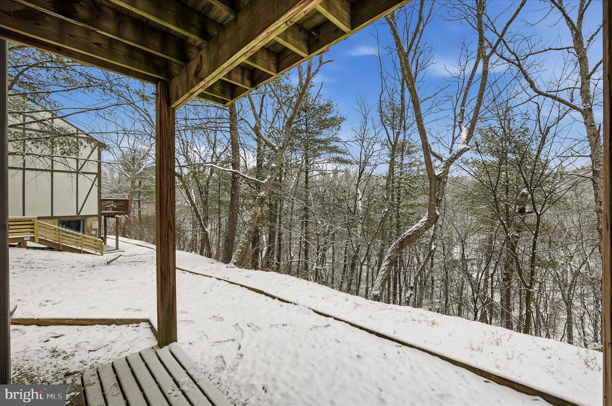 LAKEVIEW - Residential