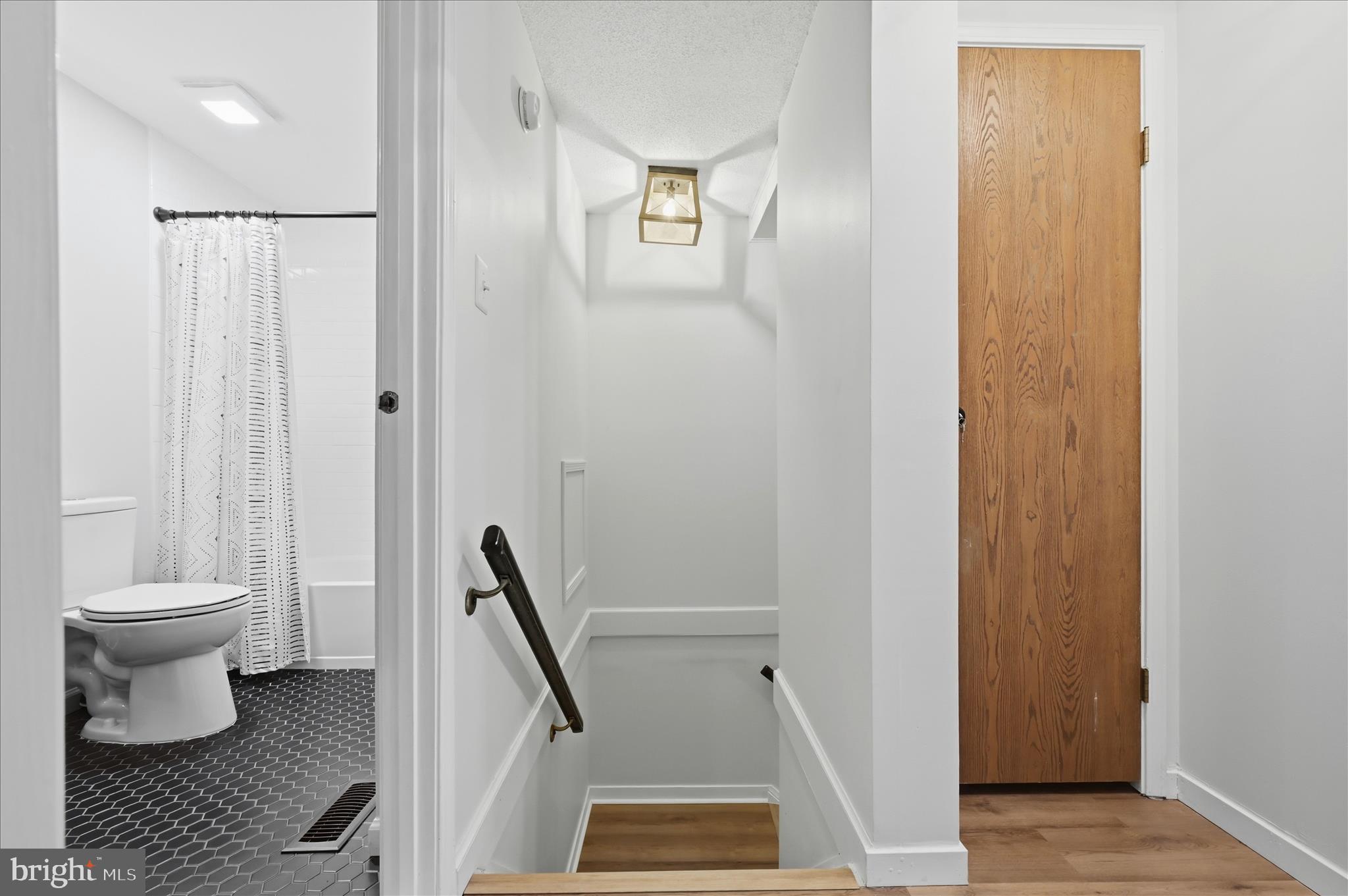 LAKEVIEW - Residential