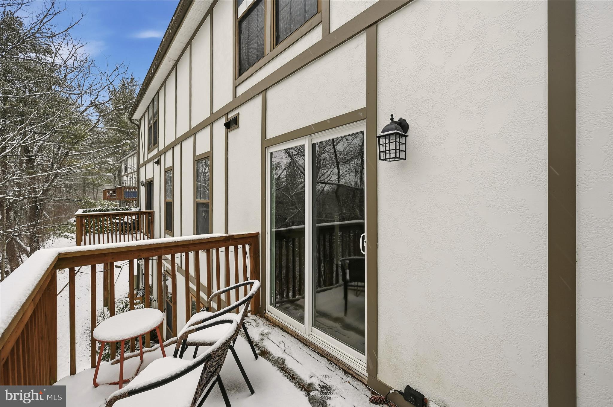 LAKEVIEW - Residential