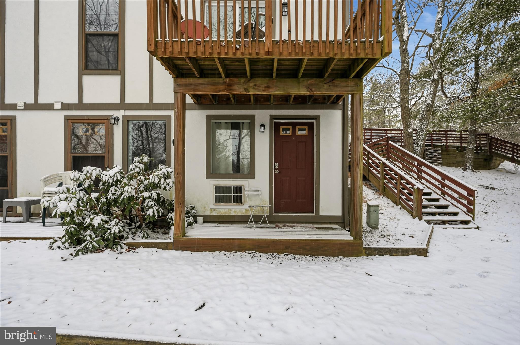 LAKEVIEW - Residential