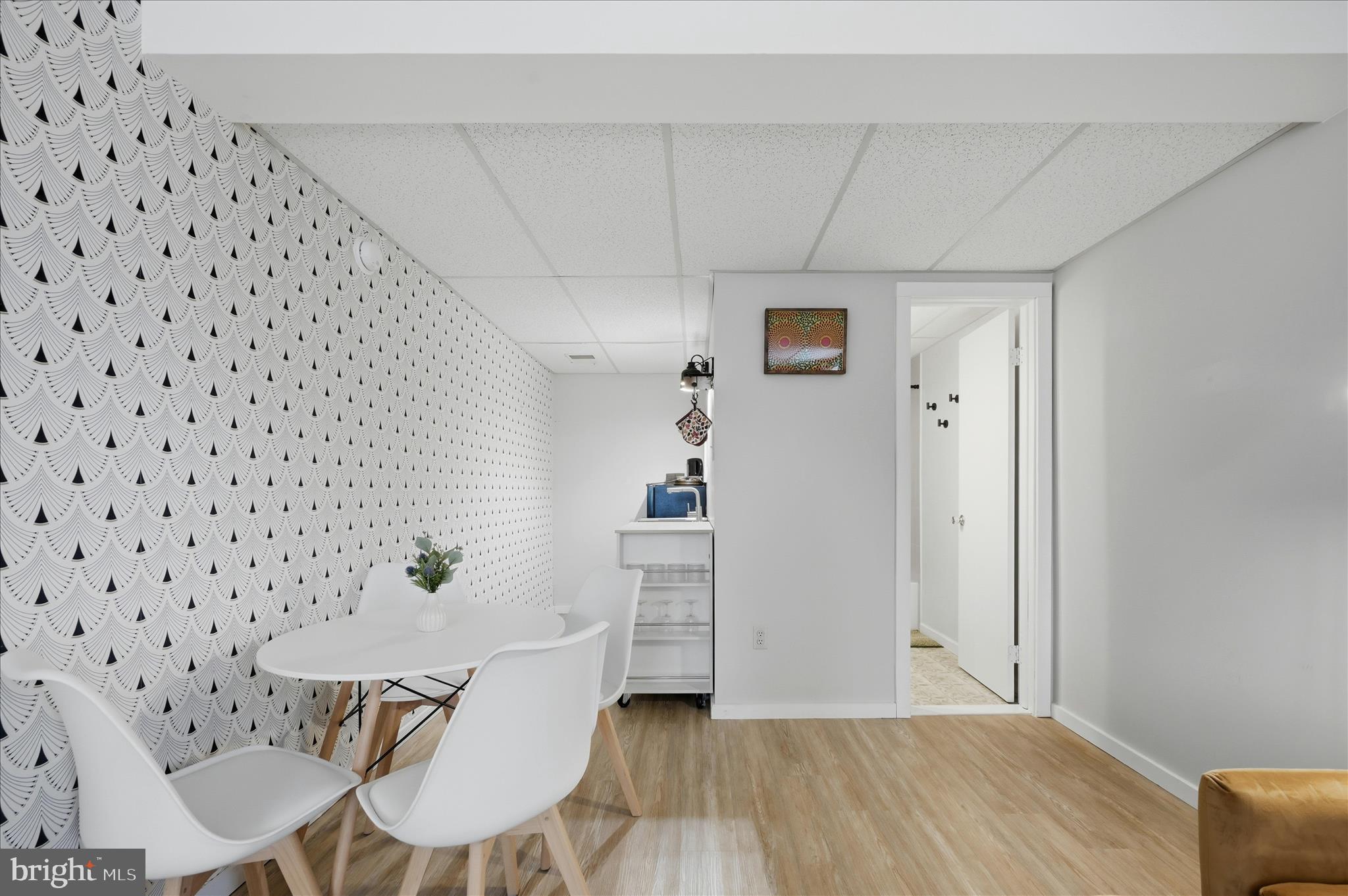 LAKEVIEW - Residential