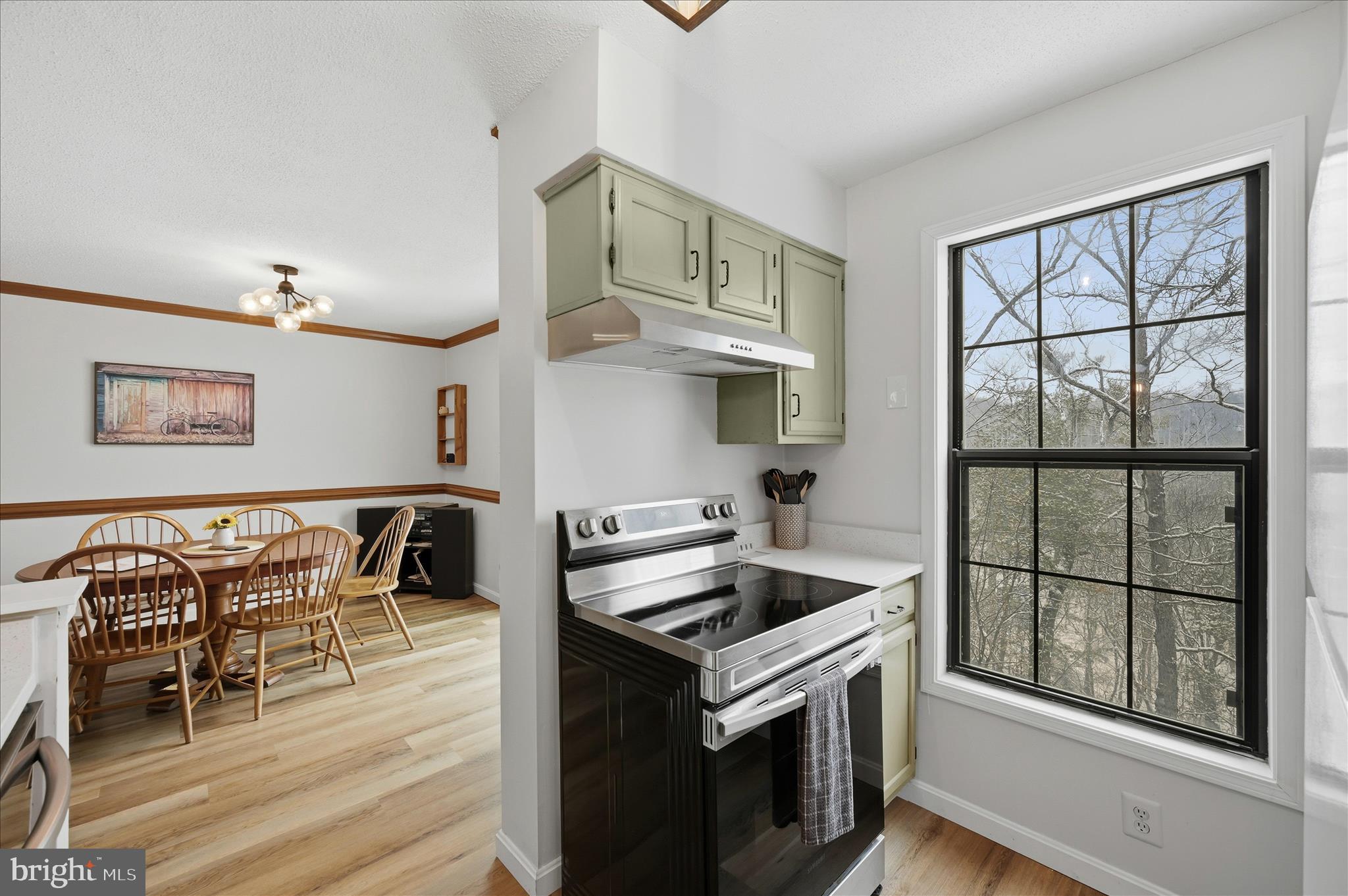 LAKEVIEW - Residential