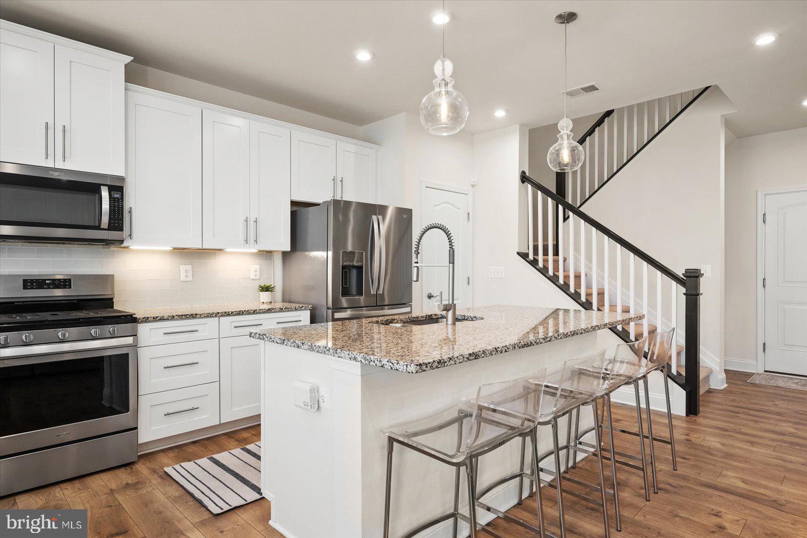 BISHOPS LANDING - Residential