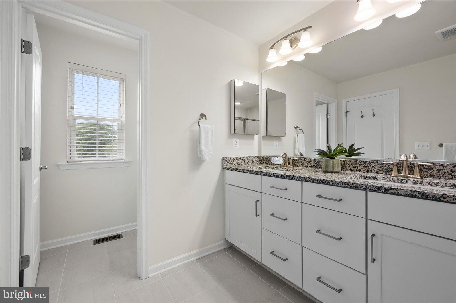 BISHOPS LANDING - Residential
