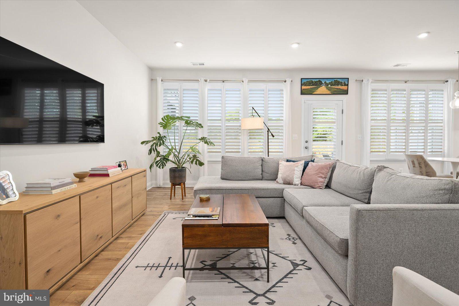 BISHOPS LANDING - Residential