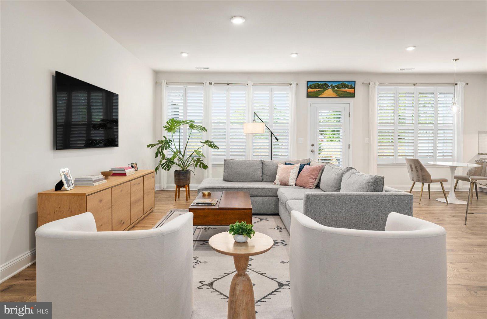 BISHOPS LANDING - Residential