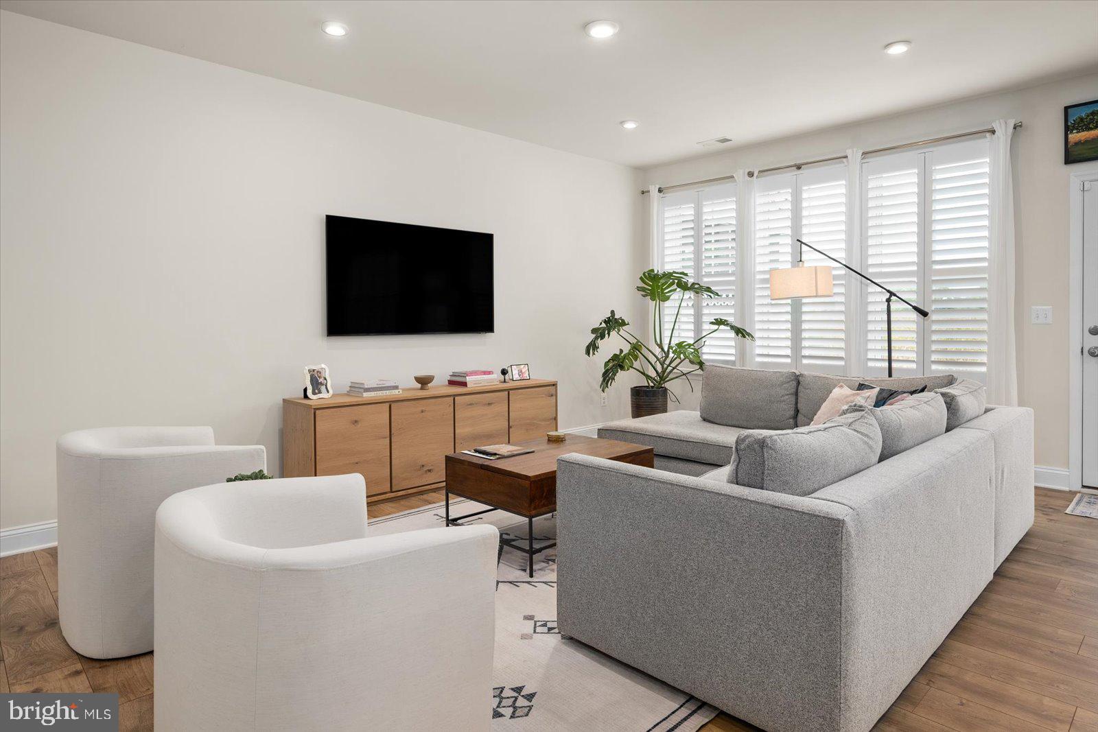 BISHOPS LANDING - Residential
