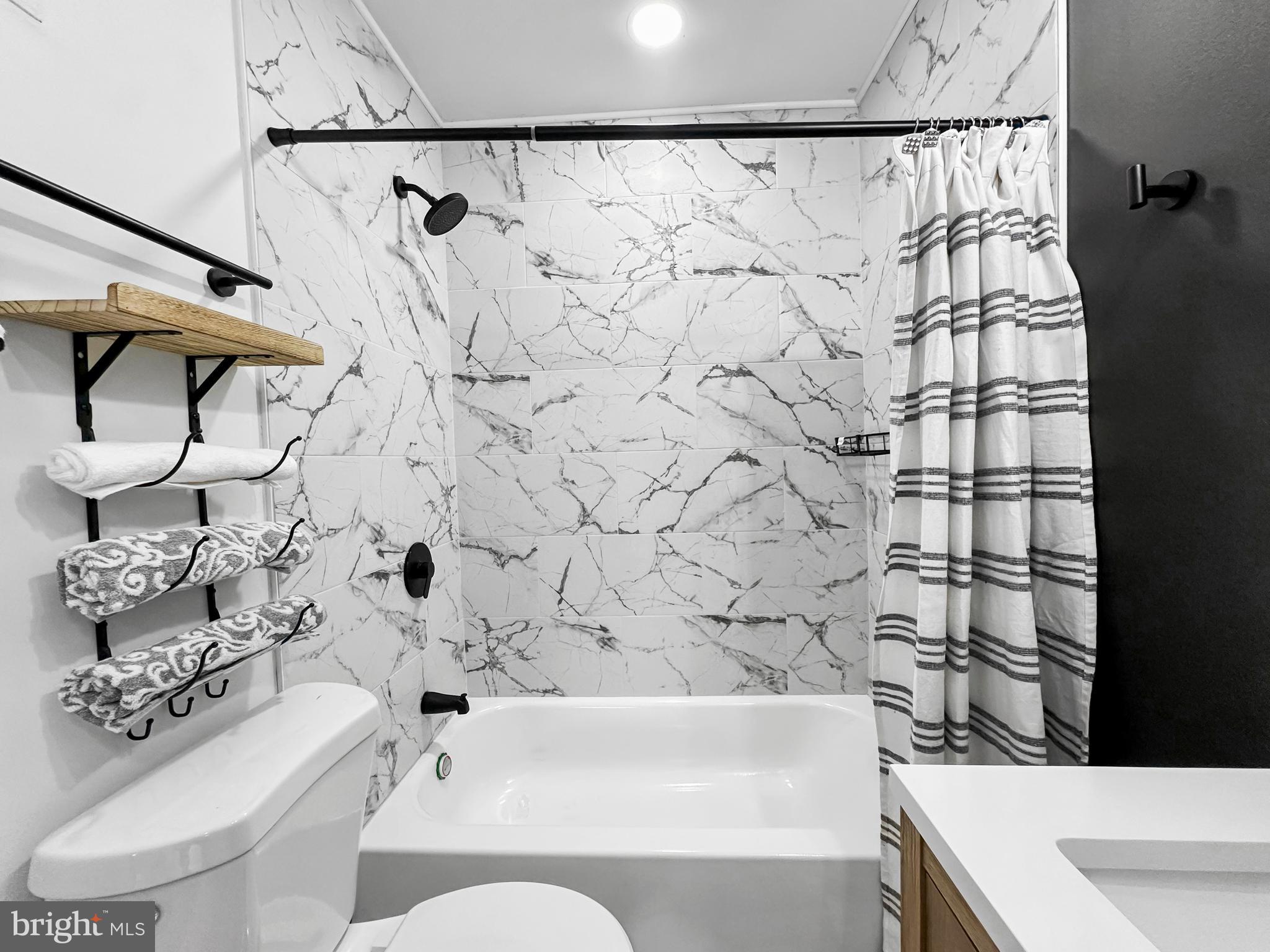 CHAPEL OAKS - Residential