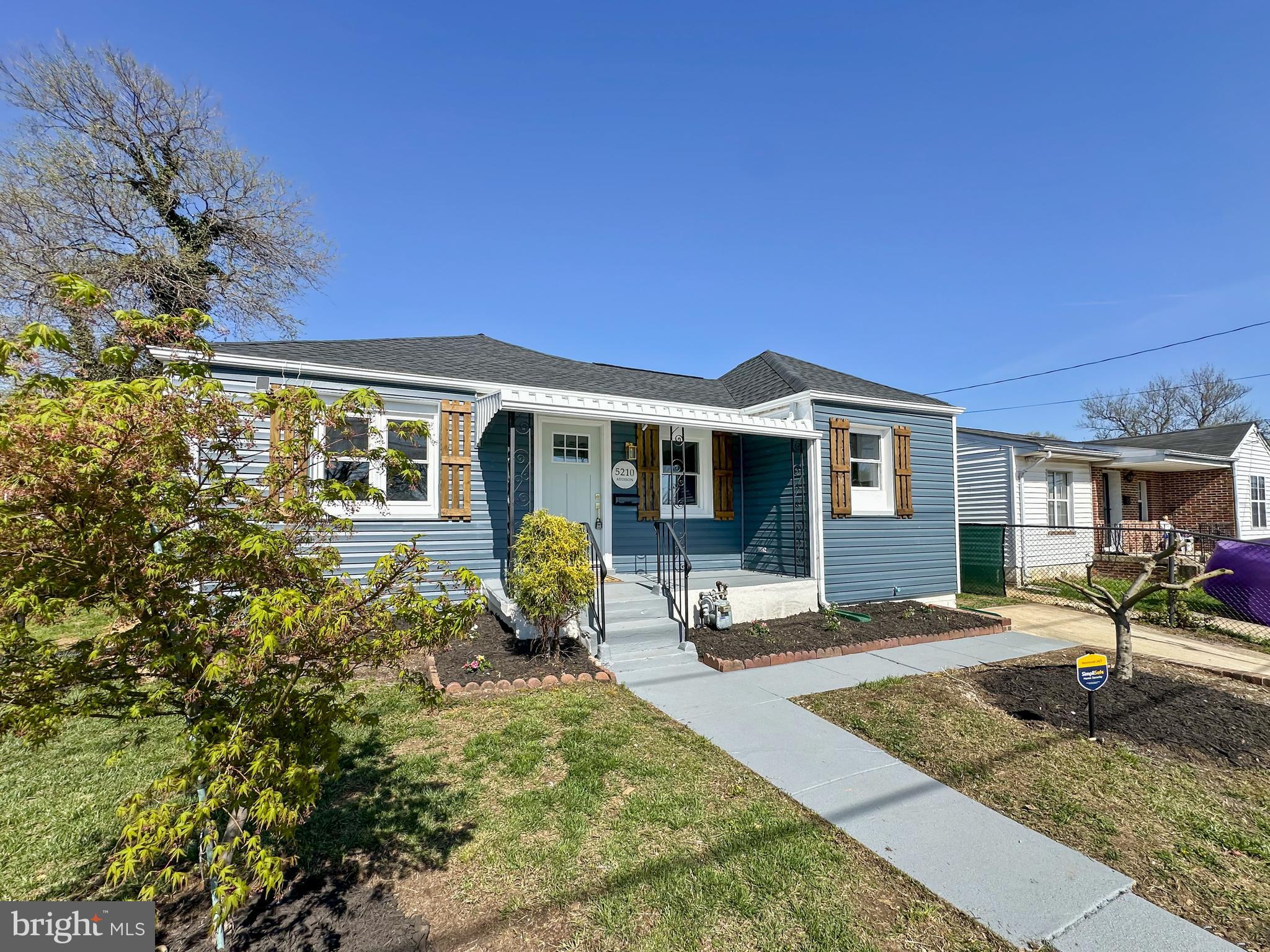 CHAPEL OAKS - Residential