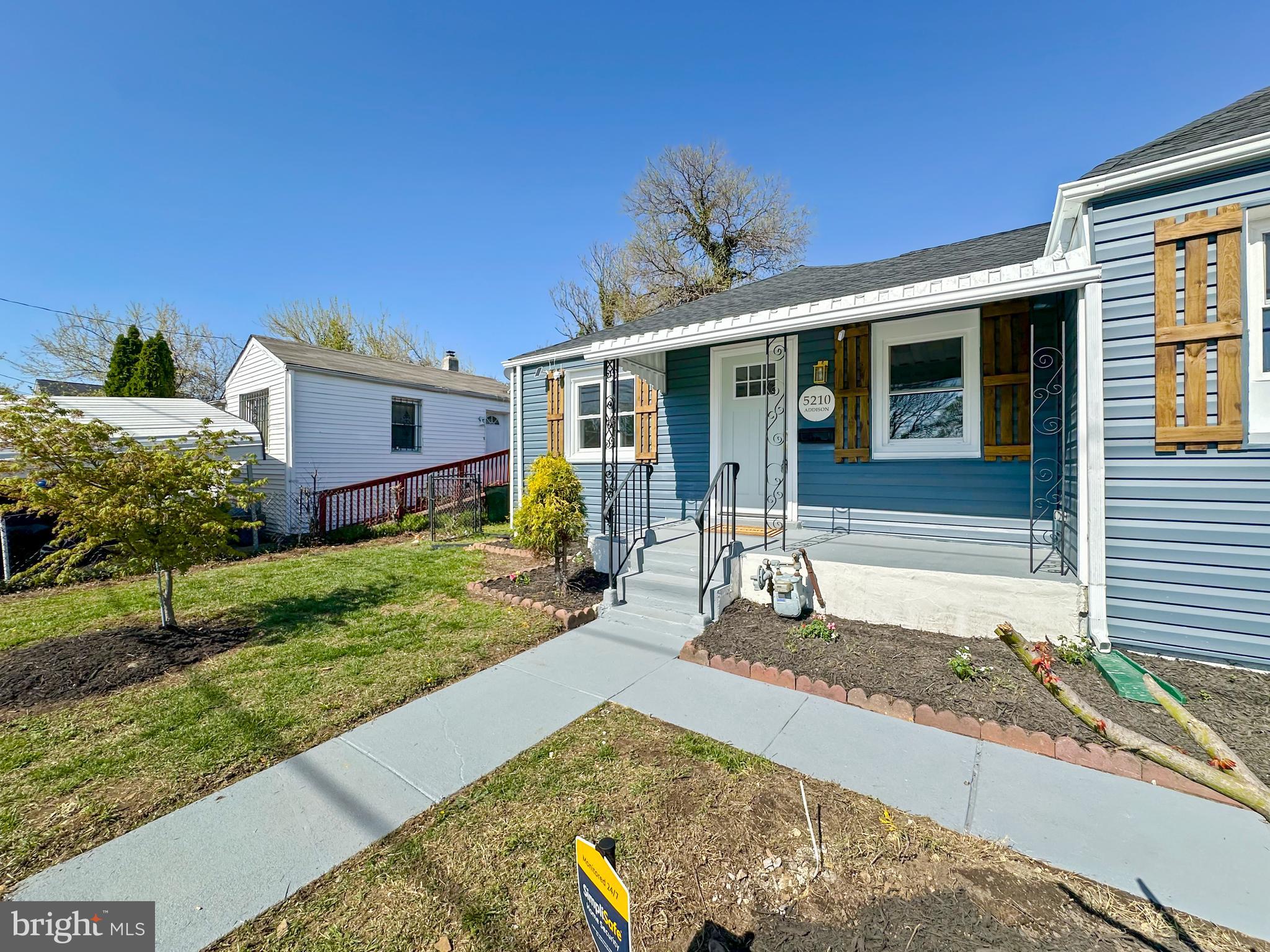 CHAPEL OAKS - Residential