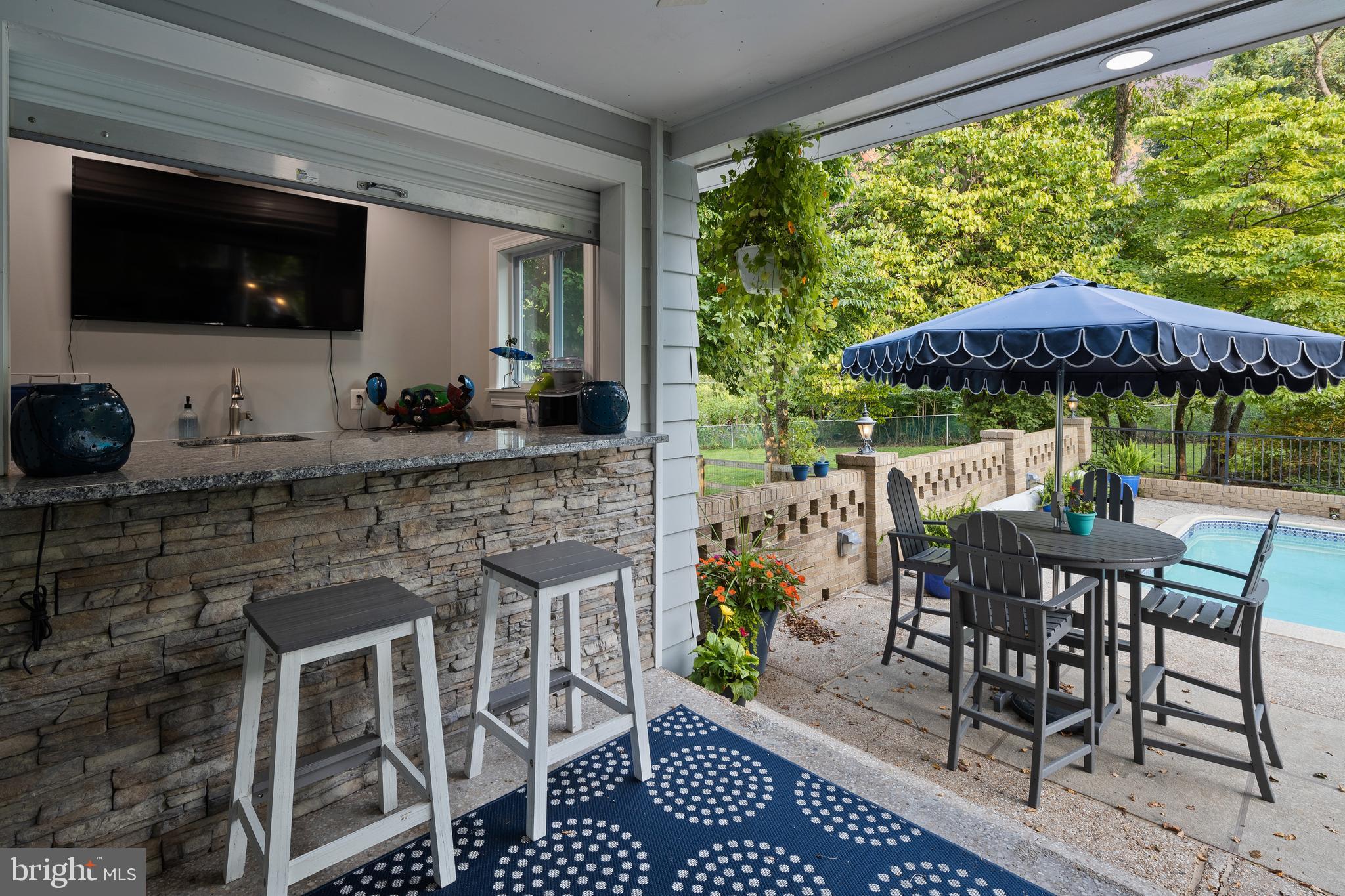 CAMBRIA - Residential