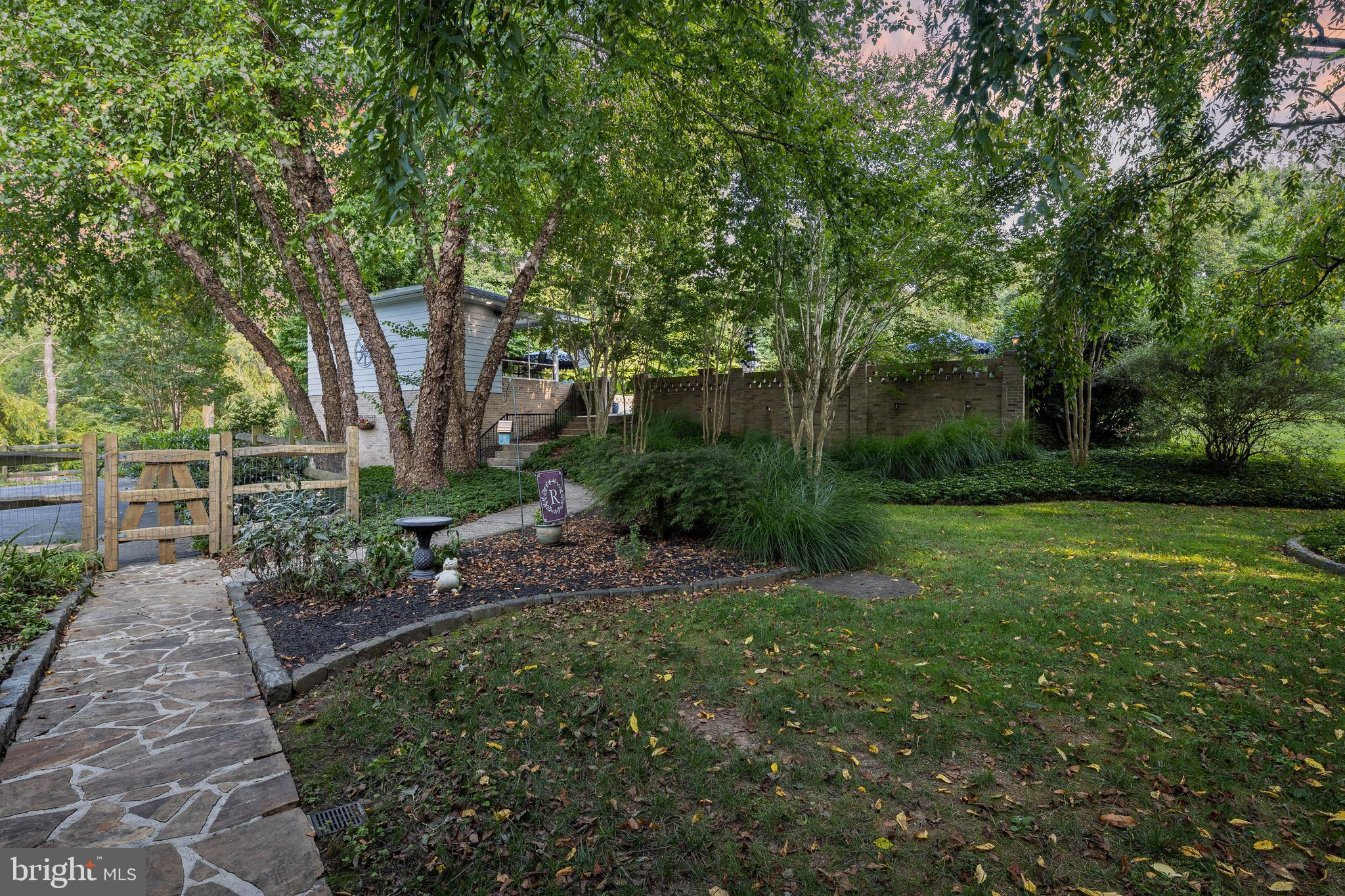 CAMBRIA - Residential