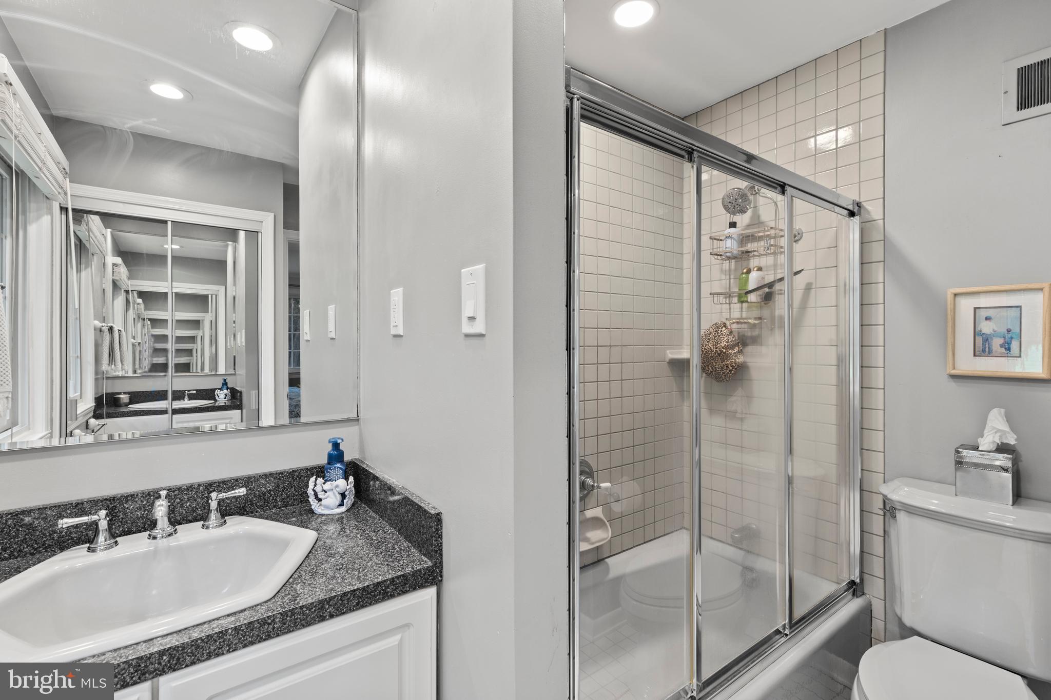 CAMBRIA - Residential